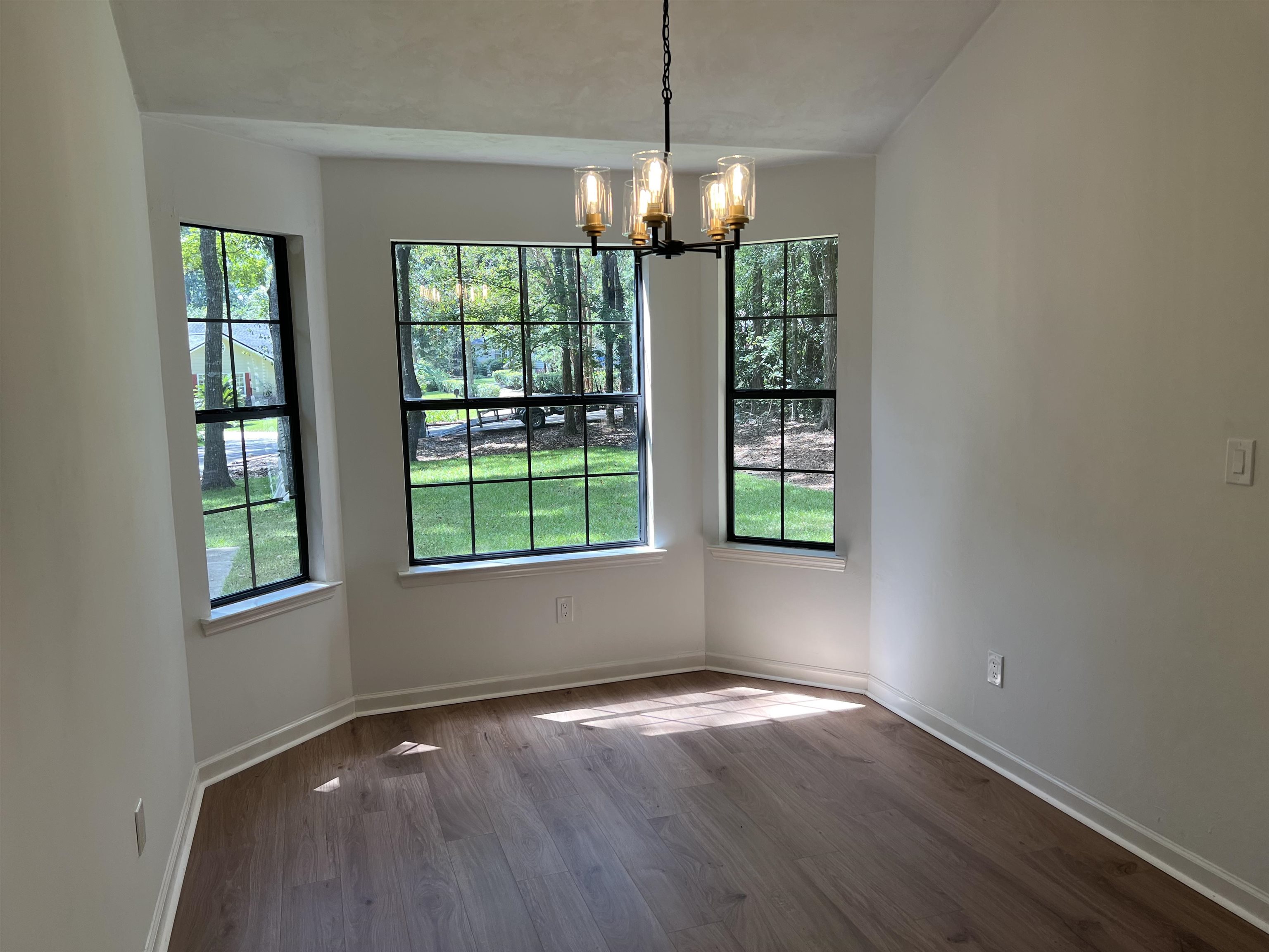 8789 Minnow Creek Drive