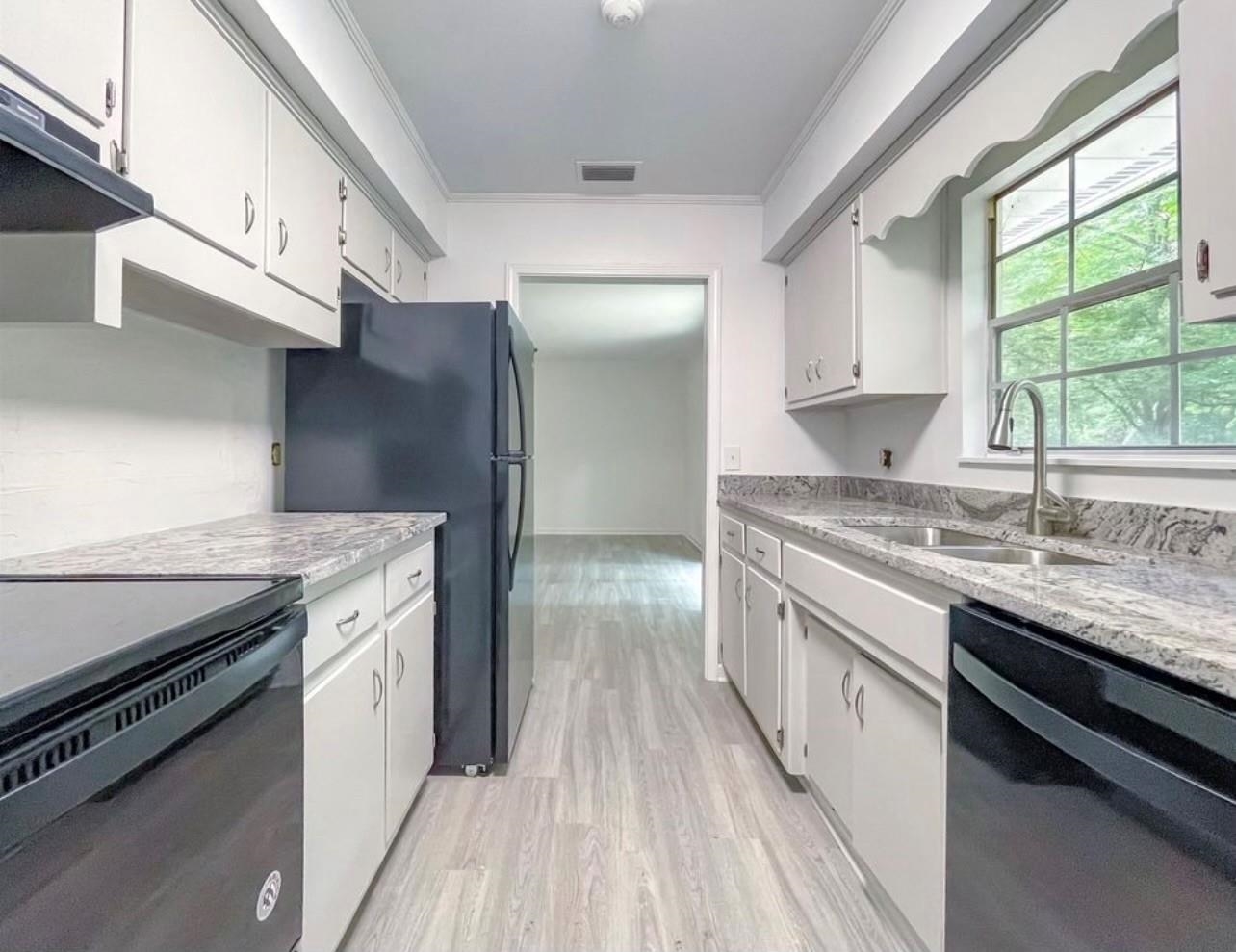 2421 Lola Drive