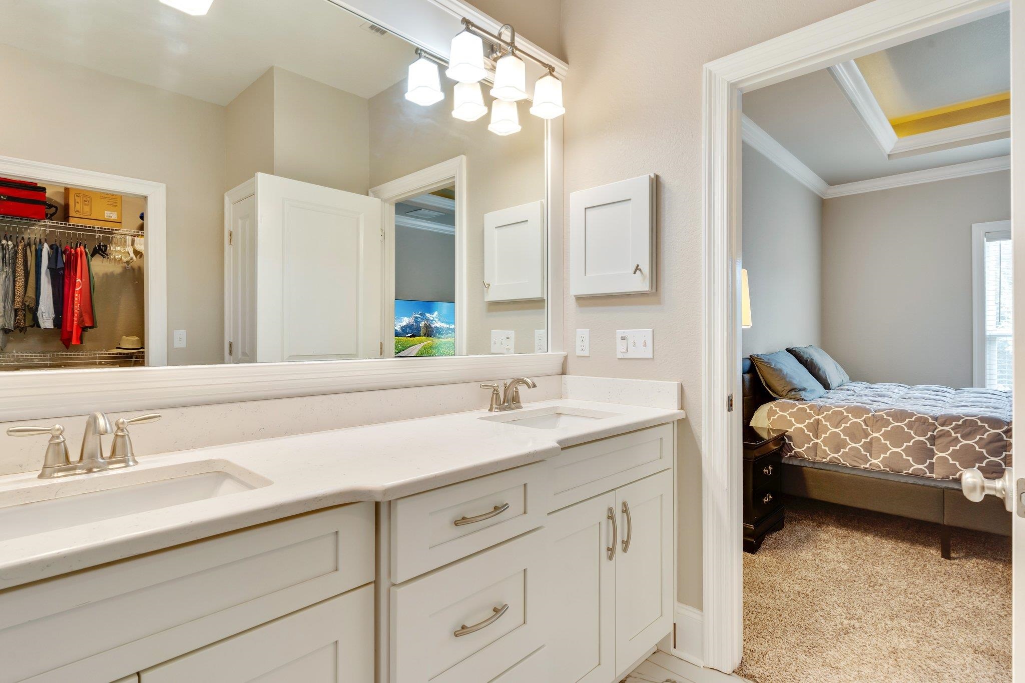 2283 Hunters Moon Trail