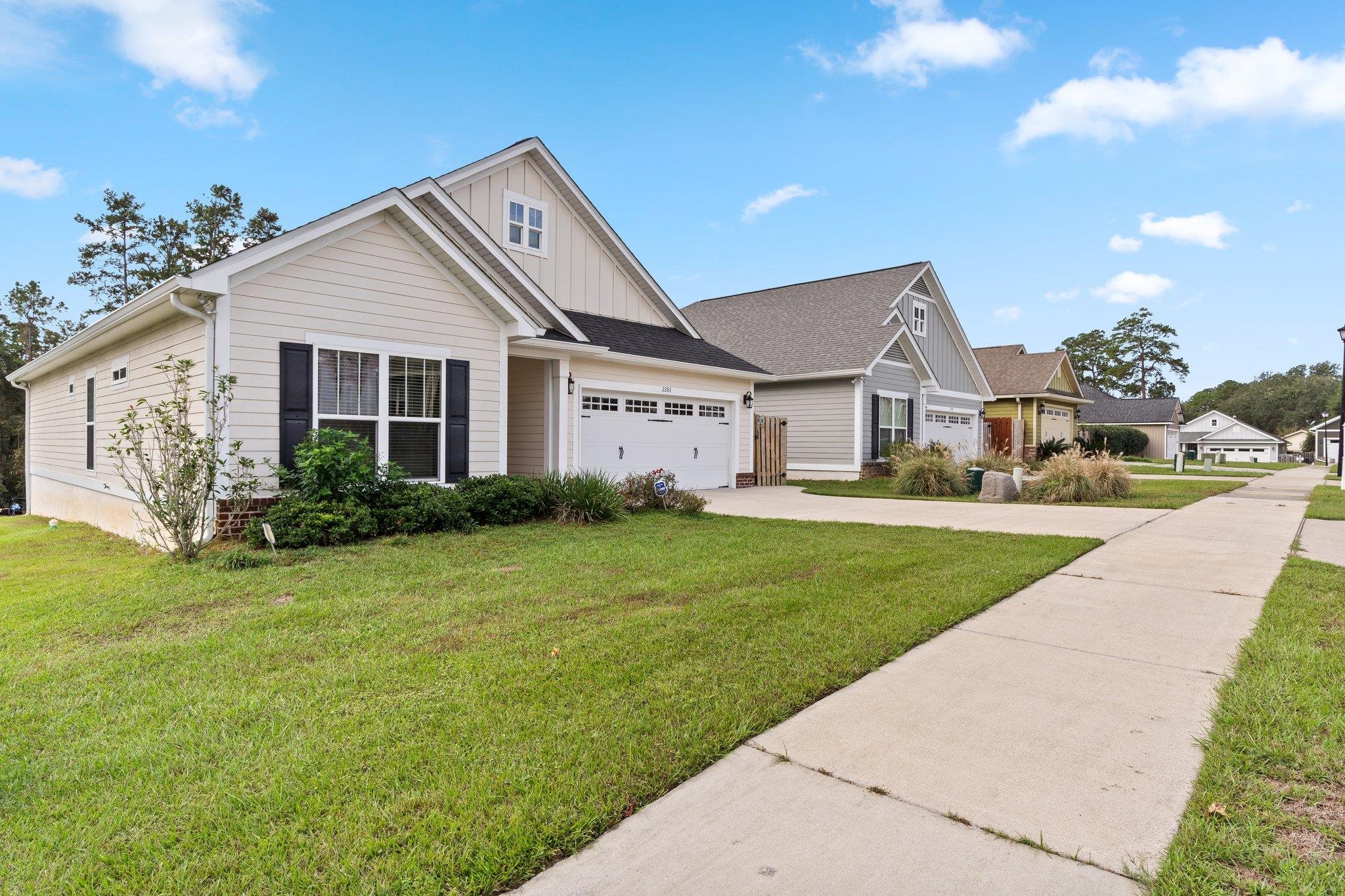 2283 Hunters Moon Trail