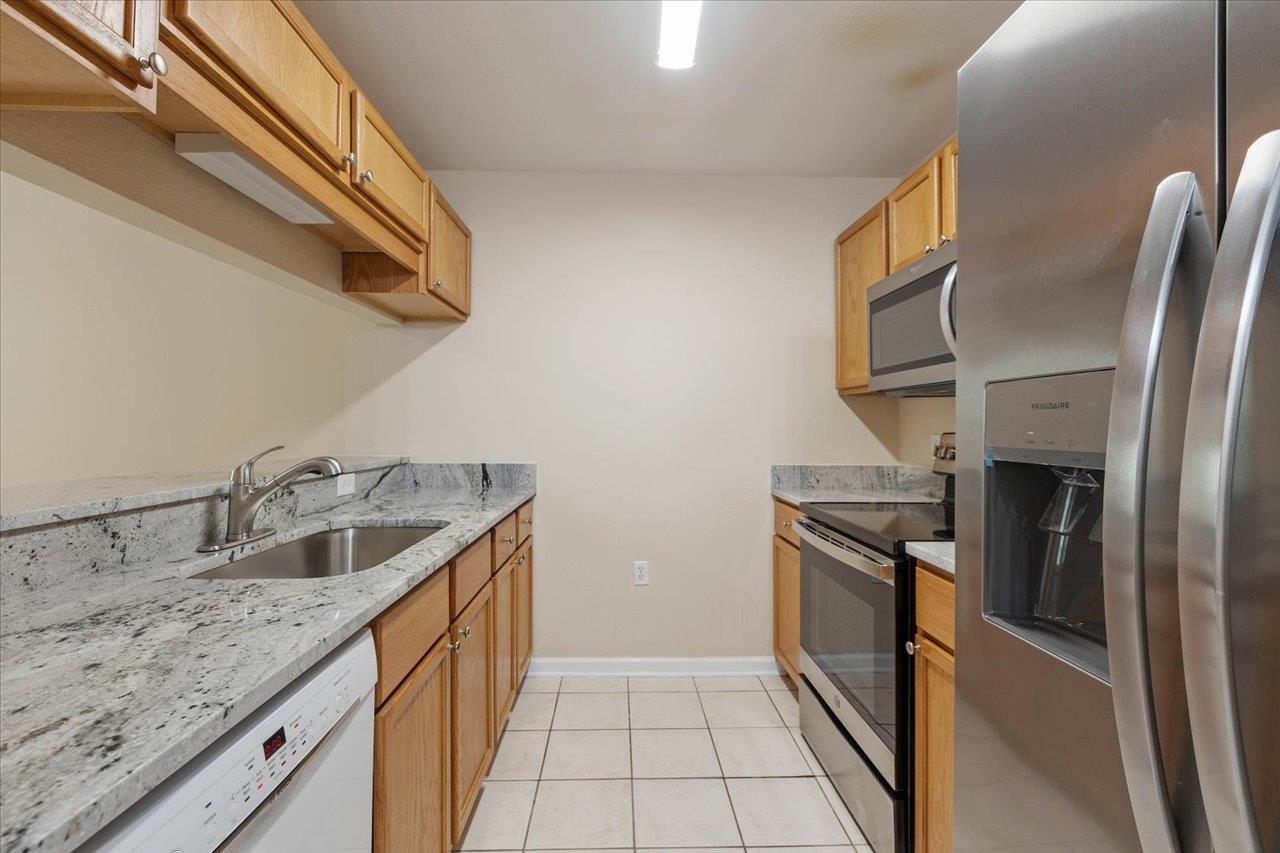 2740 W Tharpe Street Unit: 107