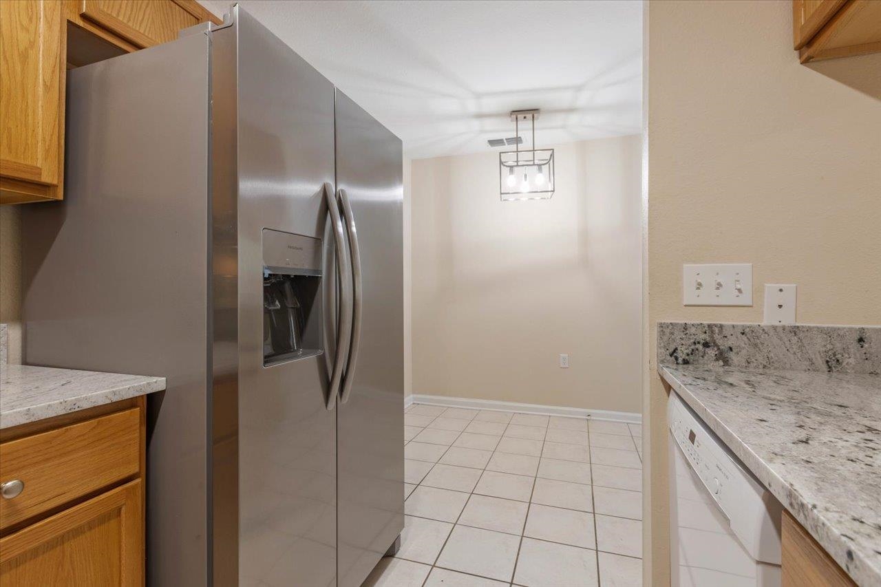 2740 W Tharpe Street Unit: 107