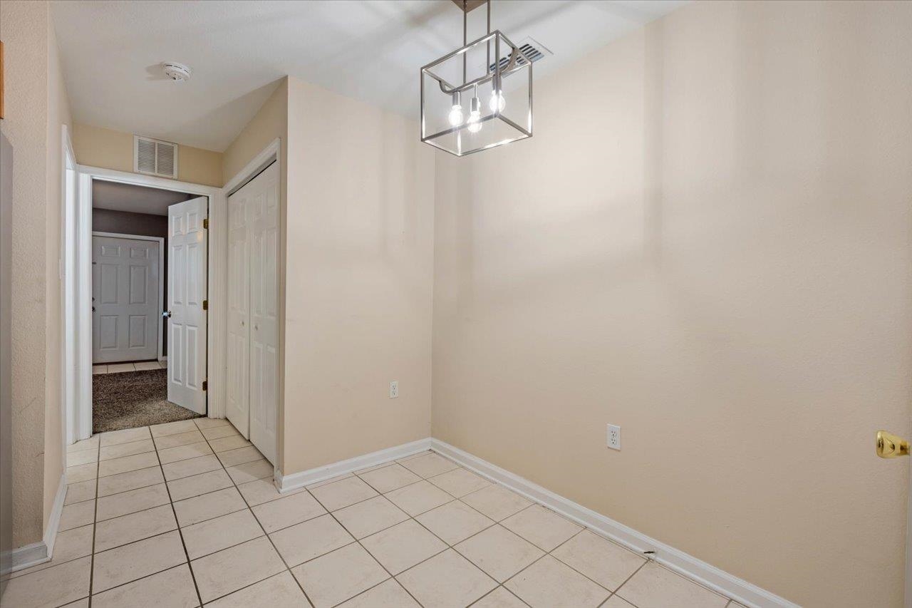 2740 W Tharpe Street Unit: 107