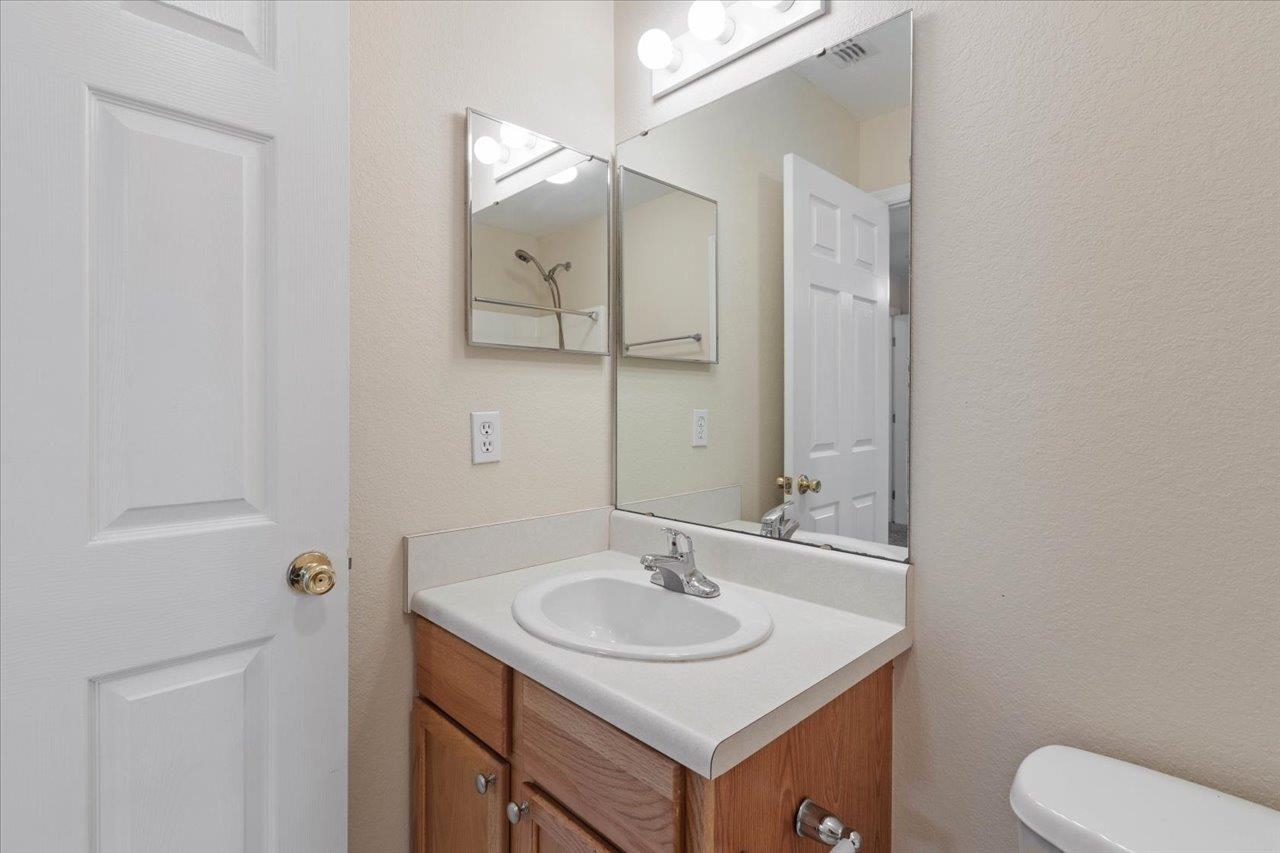 2740 W Tharpe Street Unit: 107