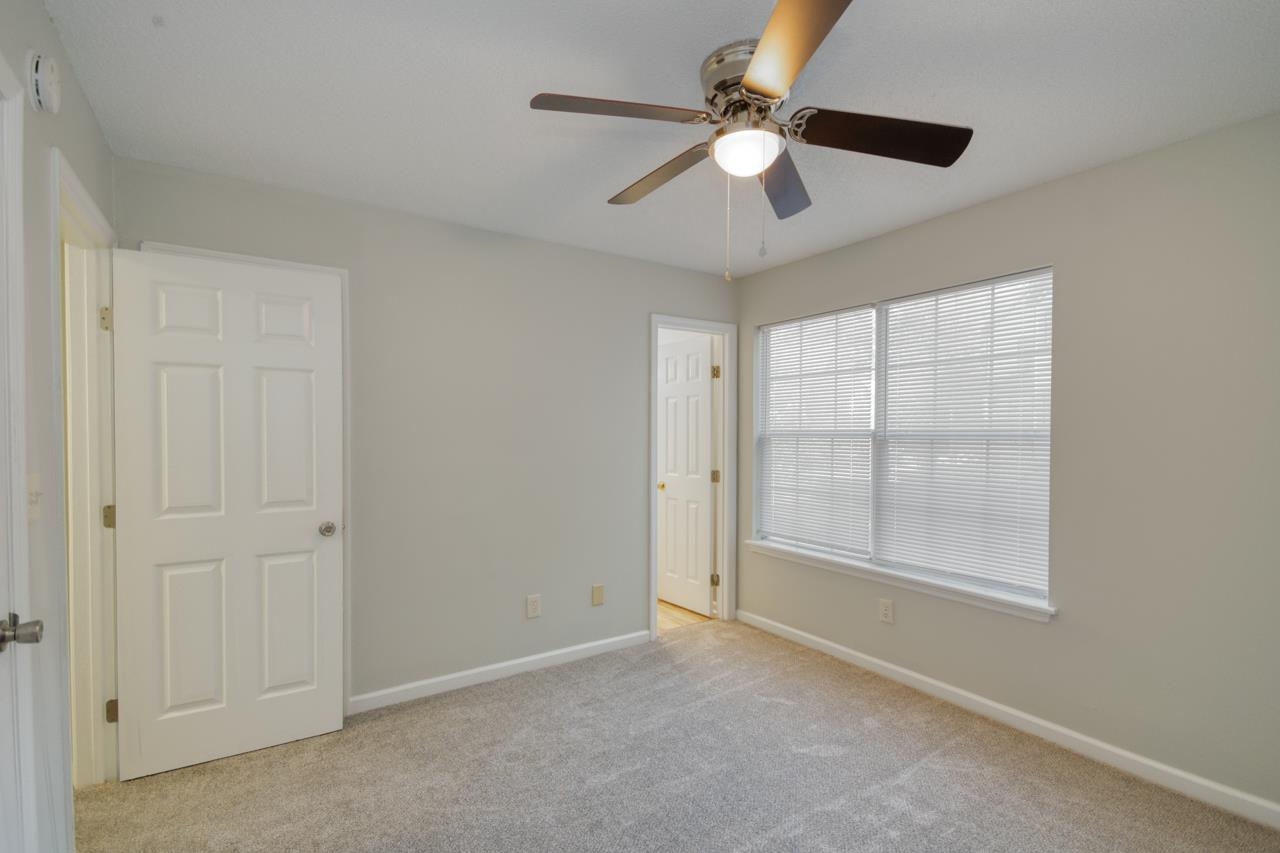 545 Collinsford Road