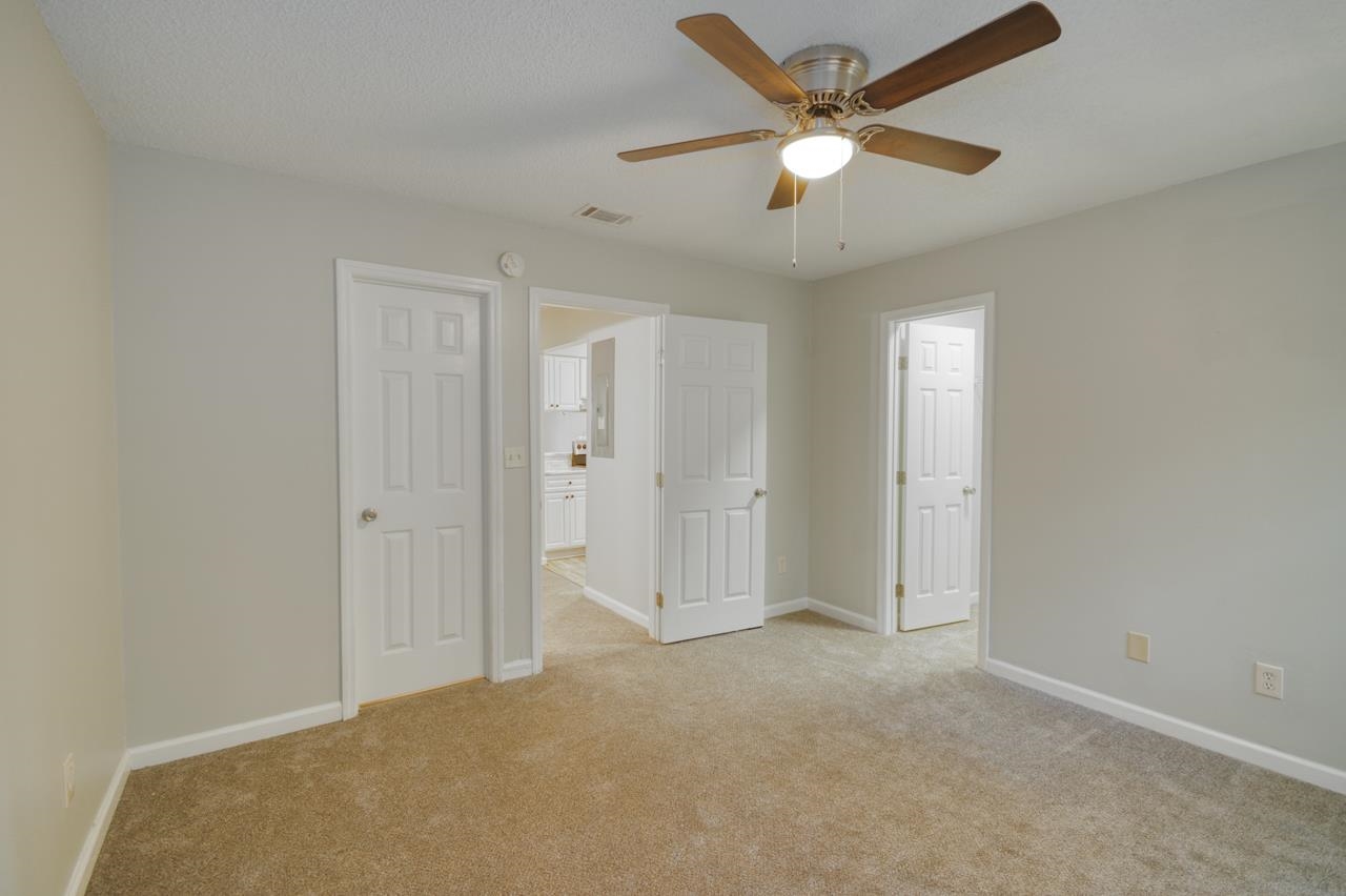 545 Collinsford Road