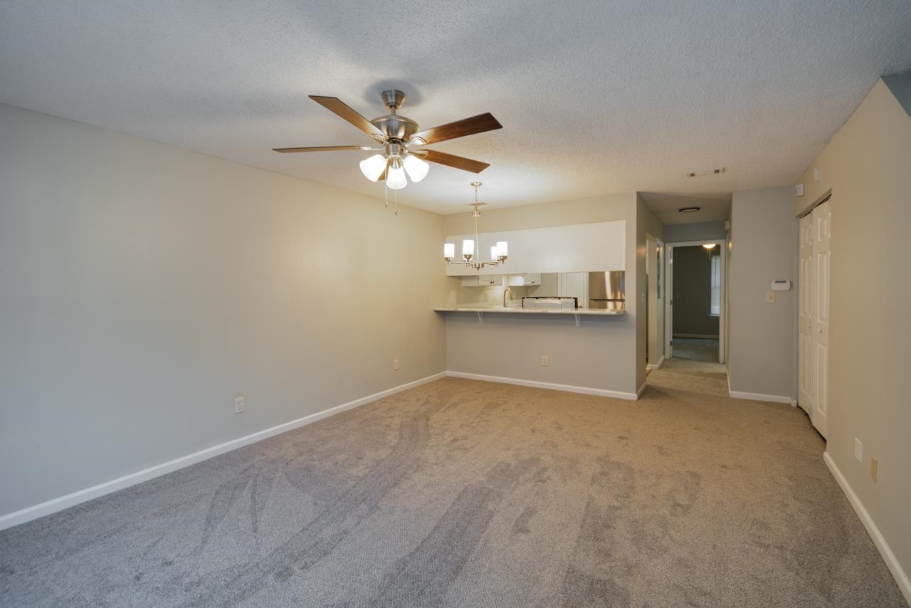 545 Collinsford Road