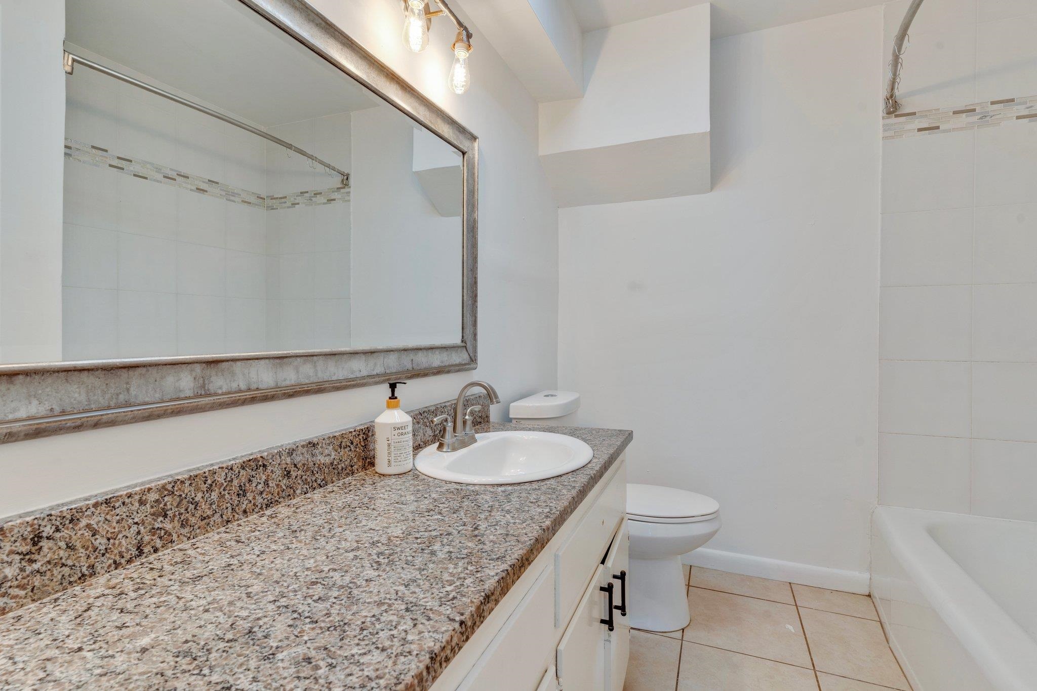 1510 W Tharpe Street