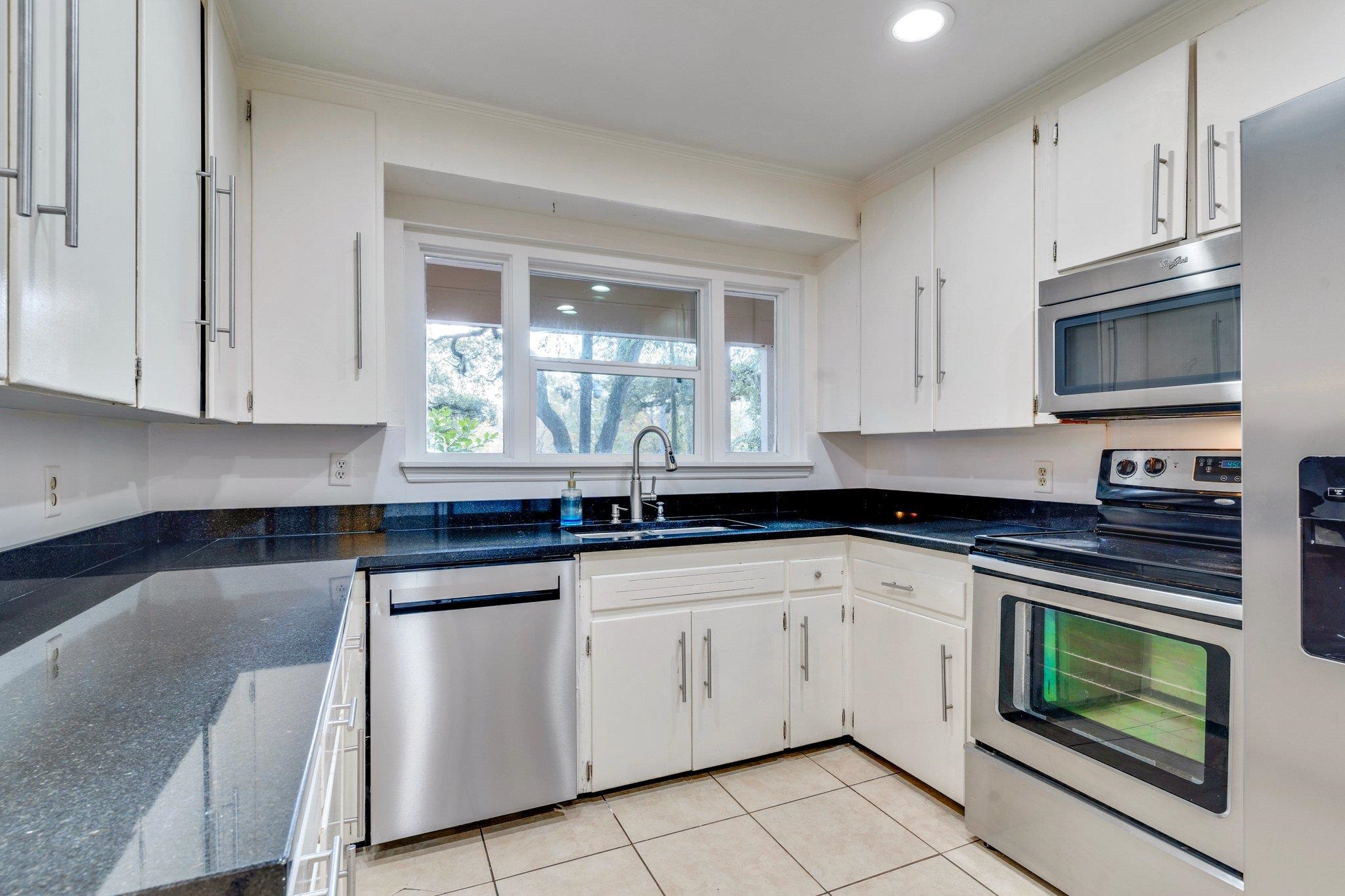 1510 W Tharpe Street