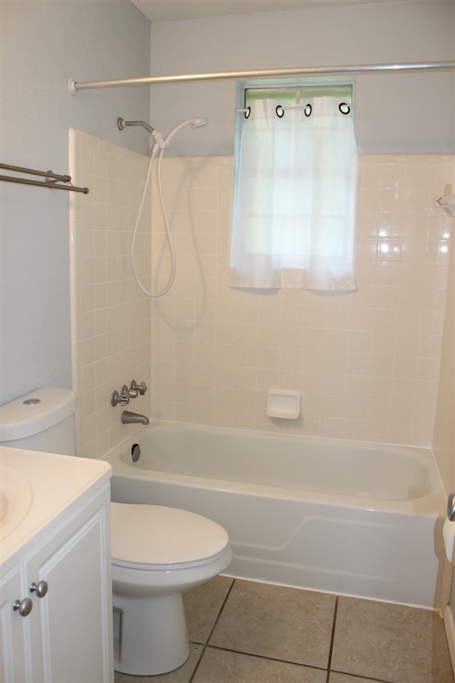 1951 N Meridian Road Unit: 73