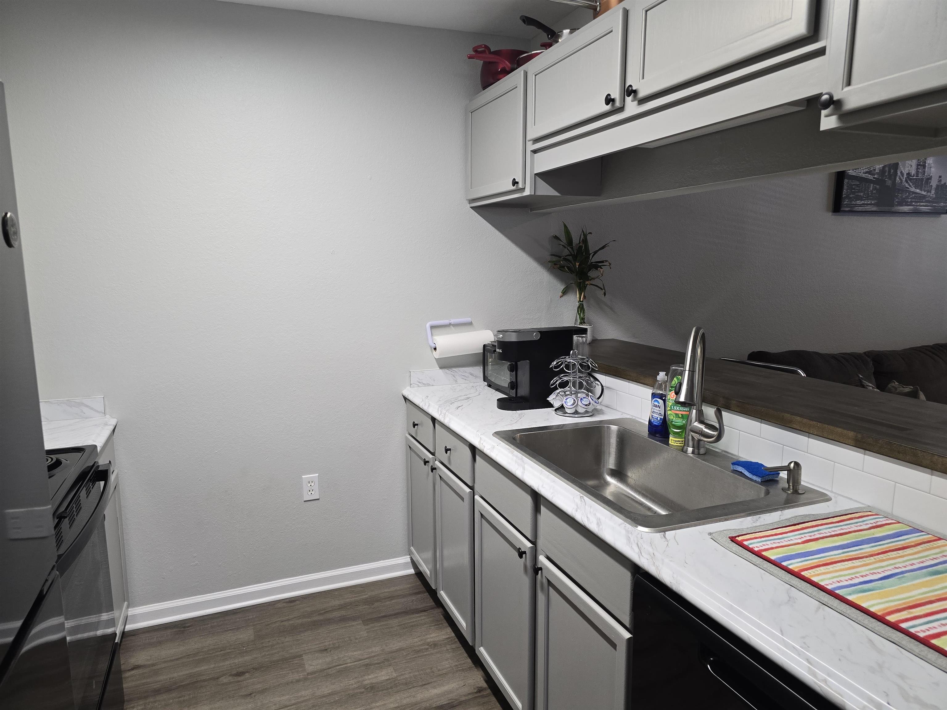 2740 W Tharpe Street Unit: 104