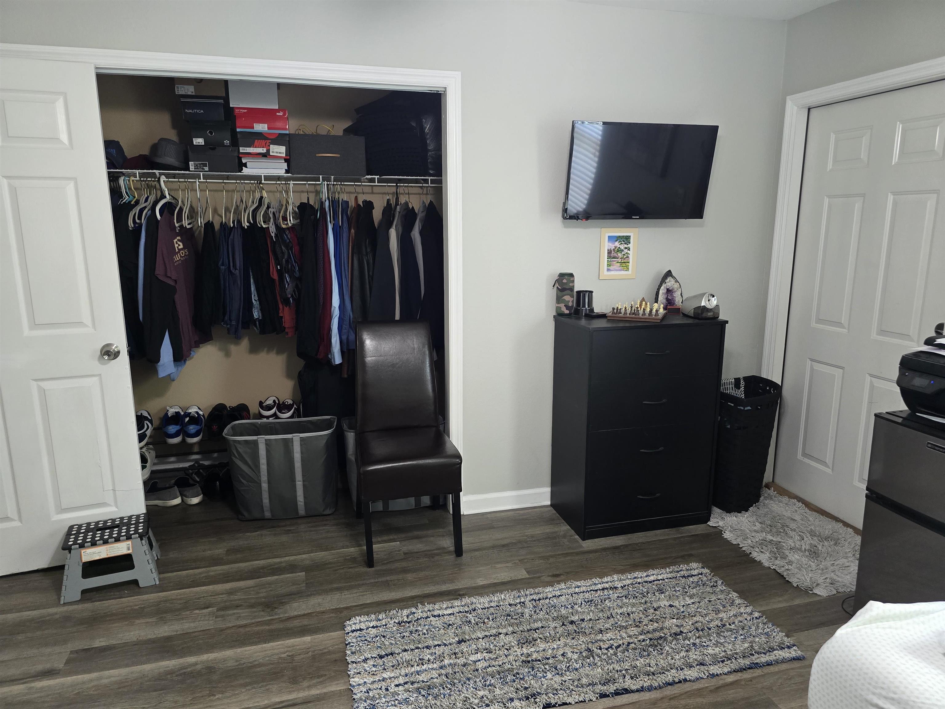 2740 W Tharpe Street Unit: 104