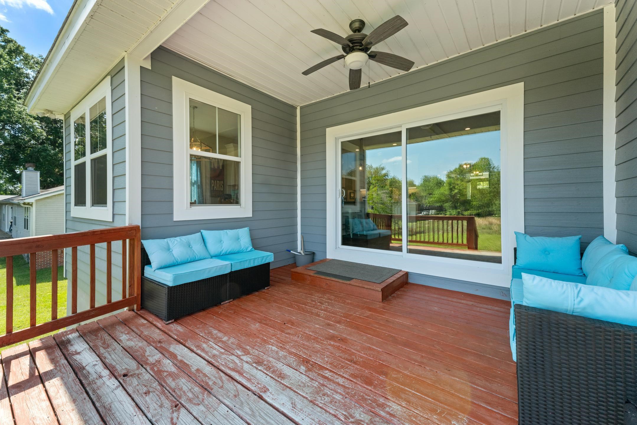 1905 SHADY OAKS Drive