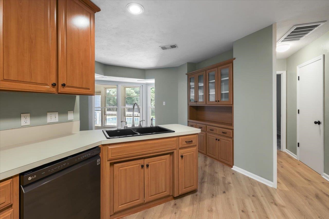 2387 Royal Oaks Drive