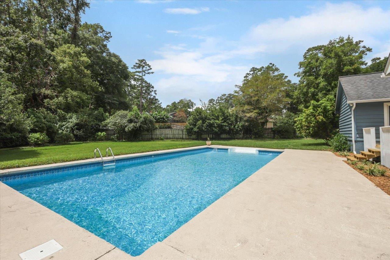 2387 Royal Oaks Drive