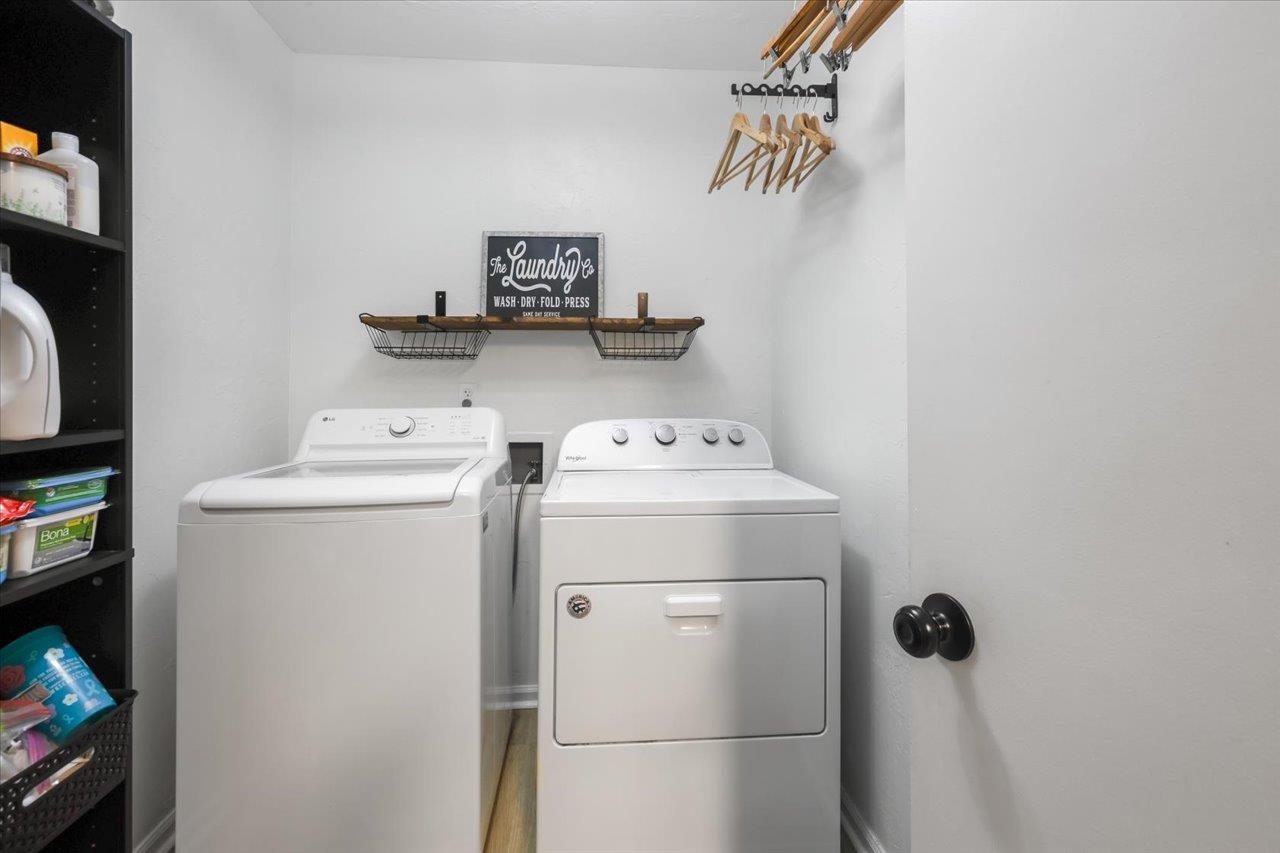 2387 Royal Oaks Drive