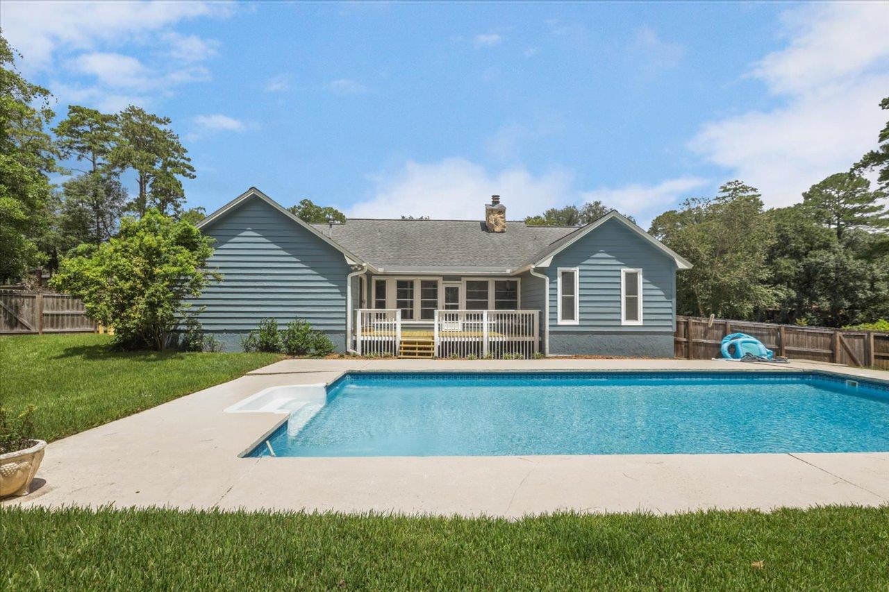 2387 Royal Oaks Drive