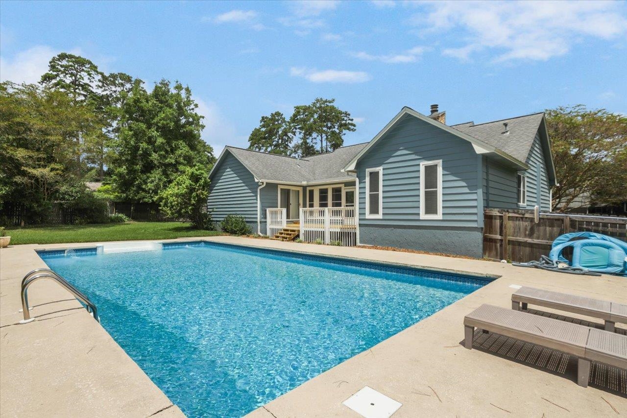 2387 Royal Oaks Drive