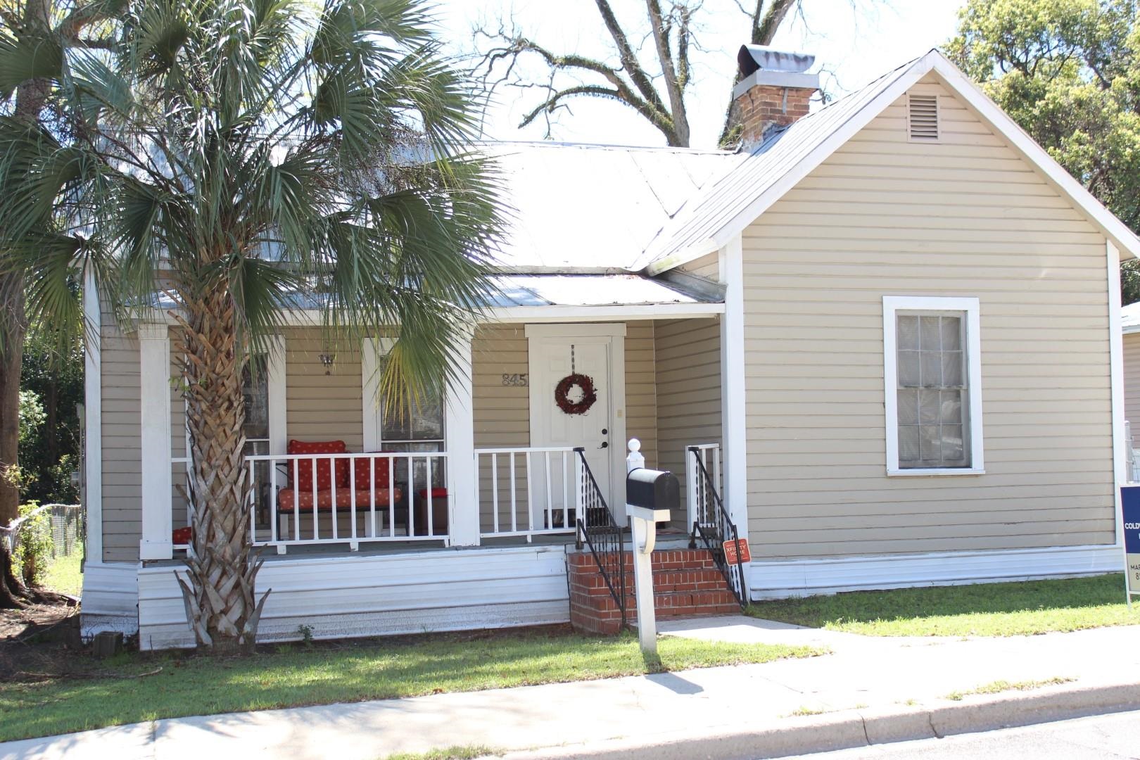 845 W Brevard Street