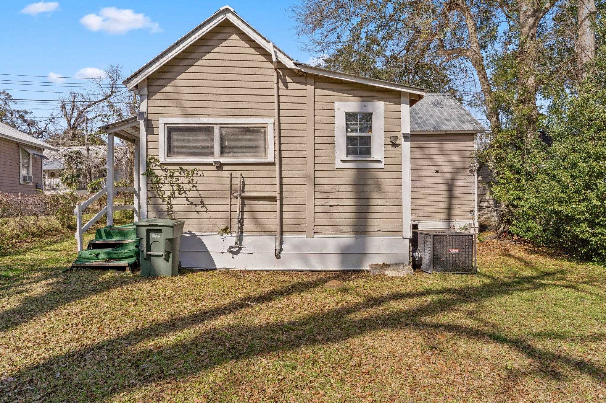 845 W Brevard Street
