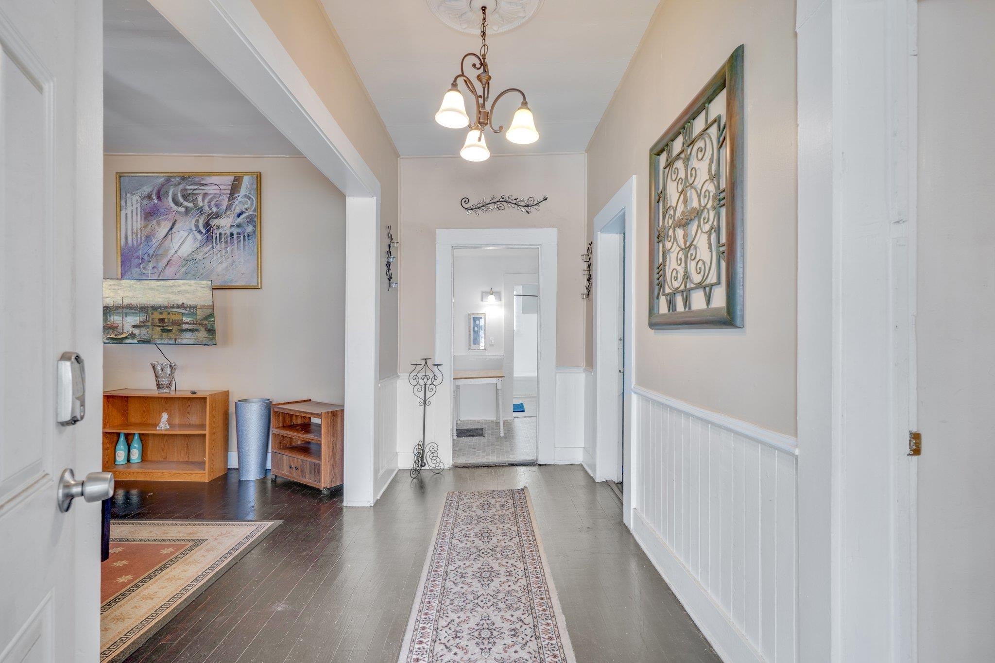 845 W Brevard Street