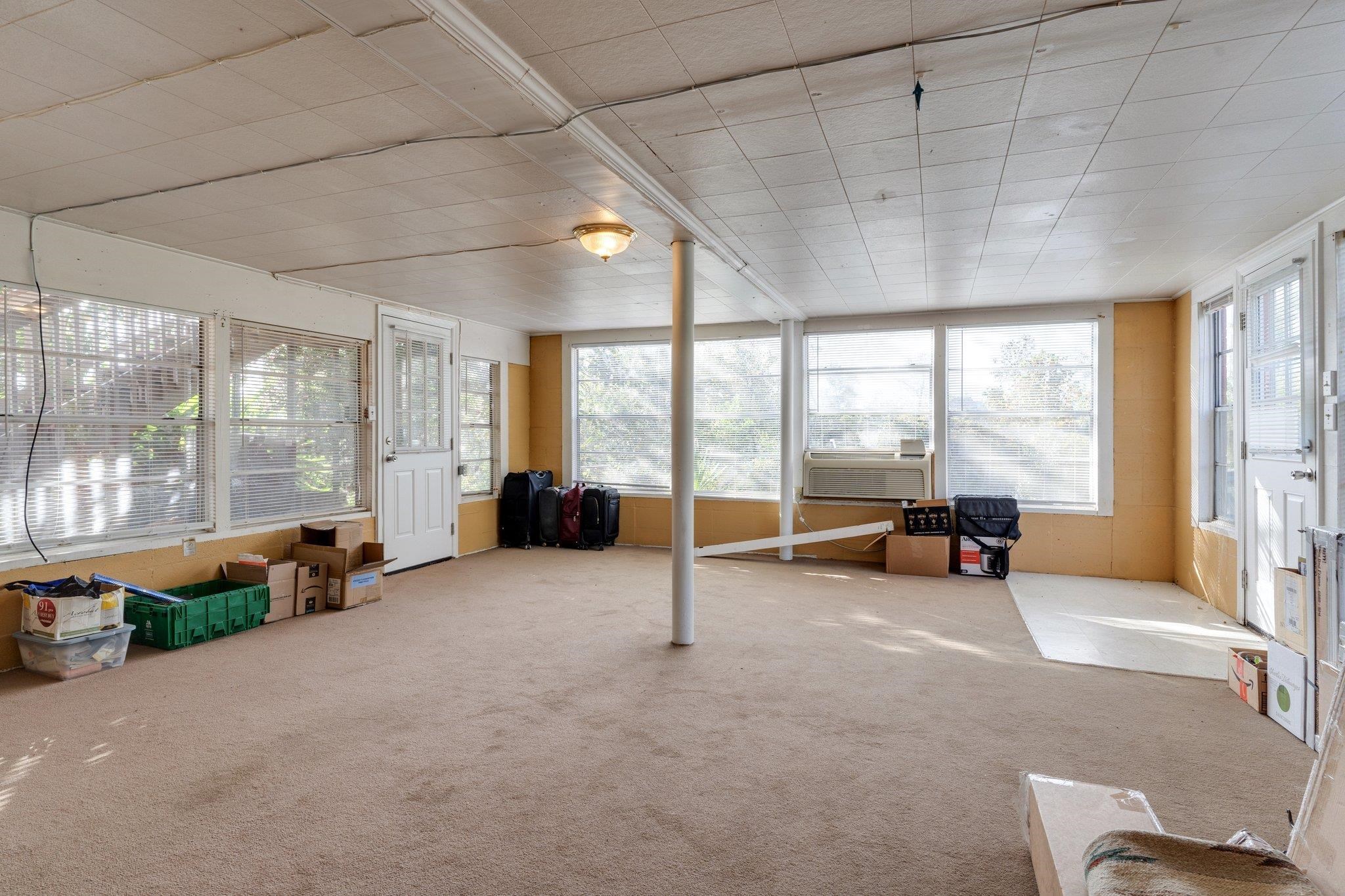 1614 S Meridian Street