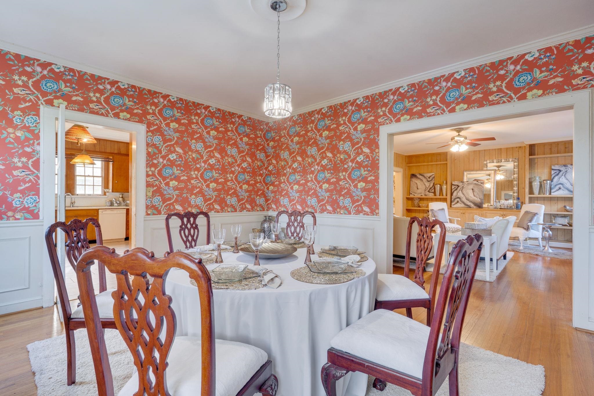 1614 S Meridian Street