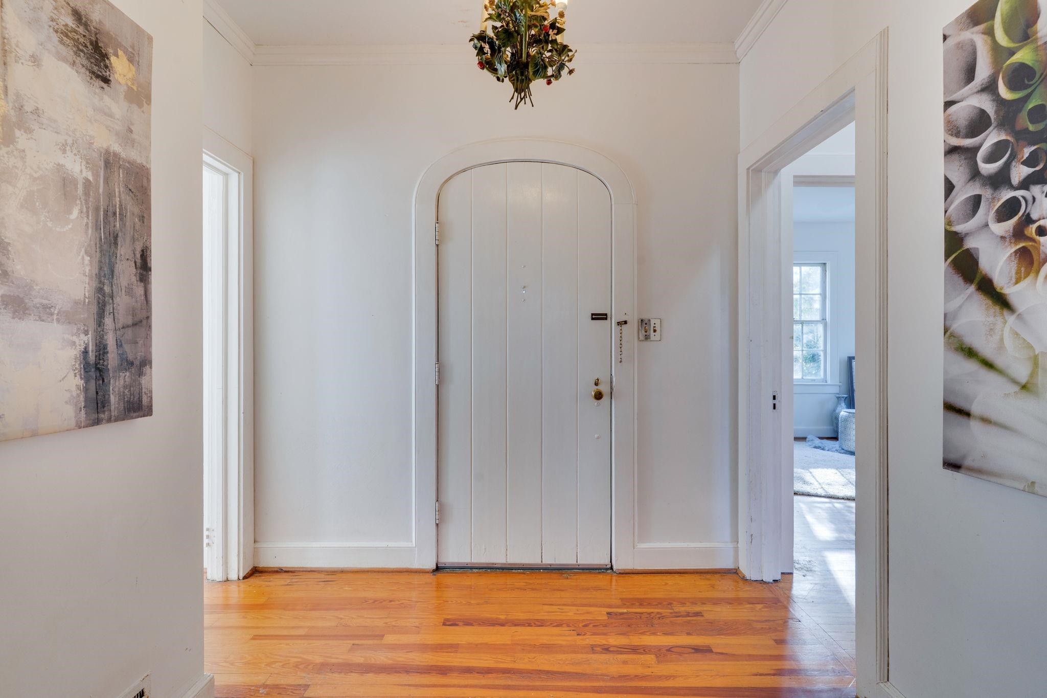 1614 S Meridian Street