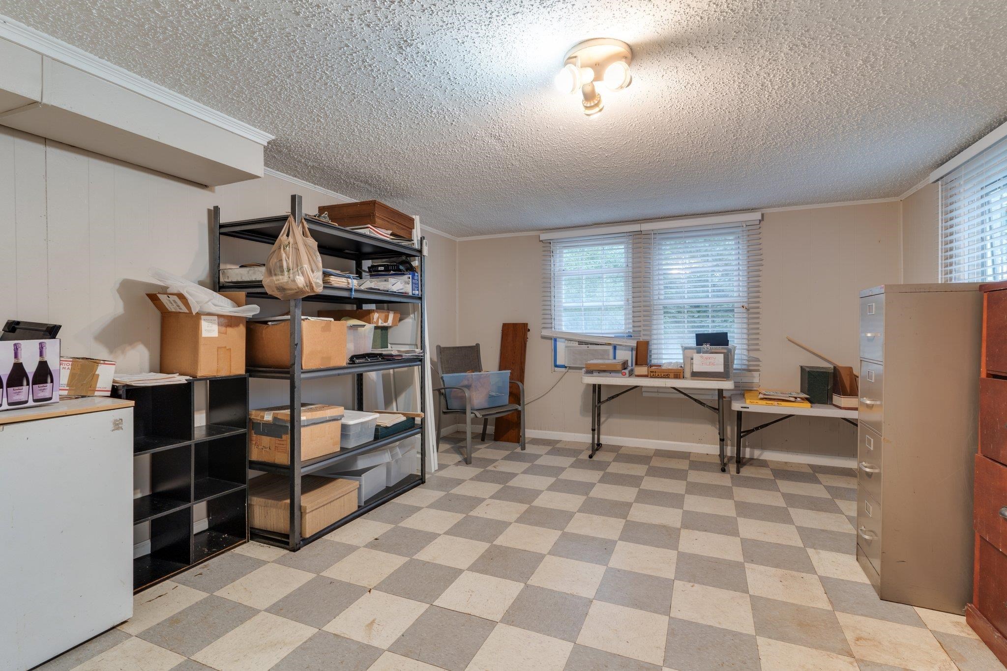 1614 S Meridian Street