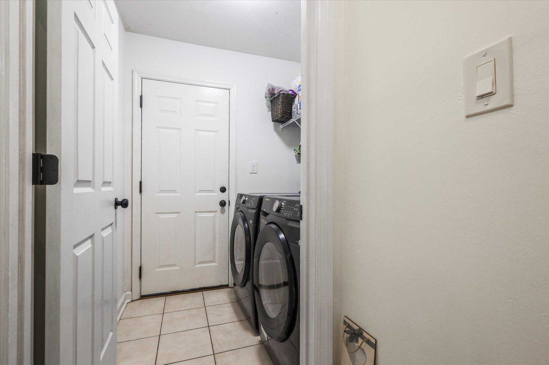 8789 Minnow Creek Drive