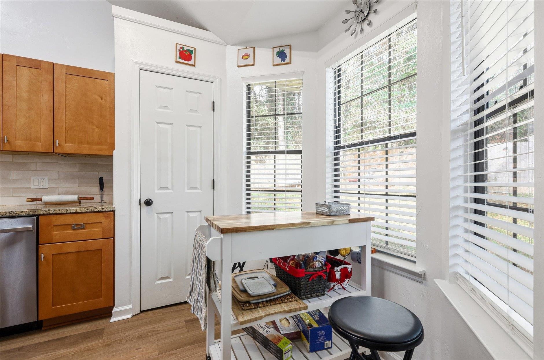 8789 Minnow Creek Drive