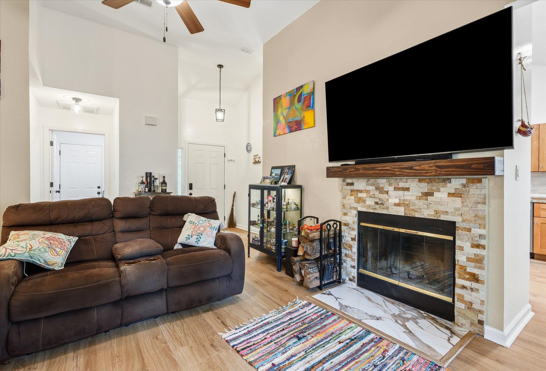 8789 Minnow Creek Drive