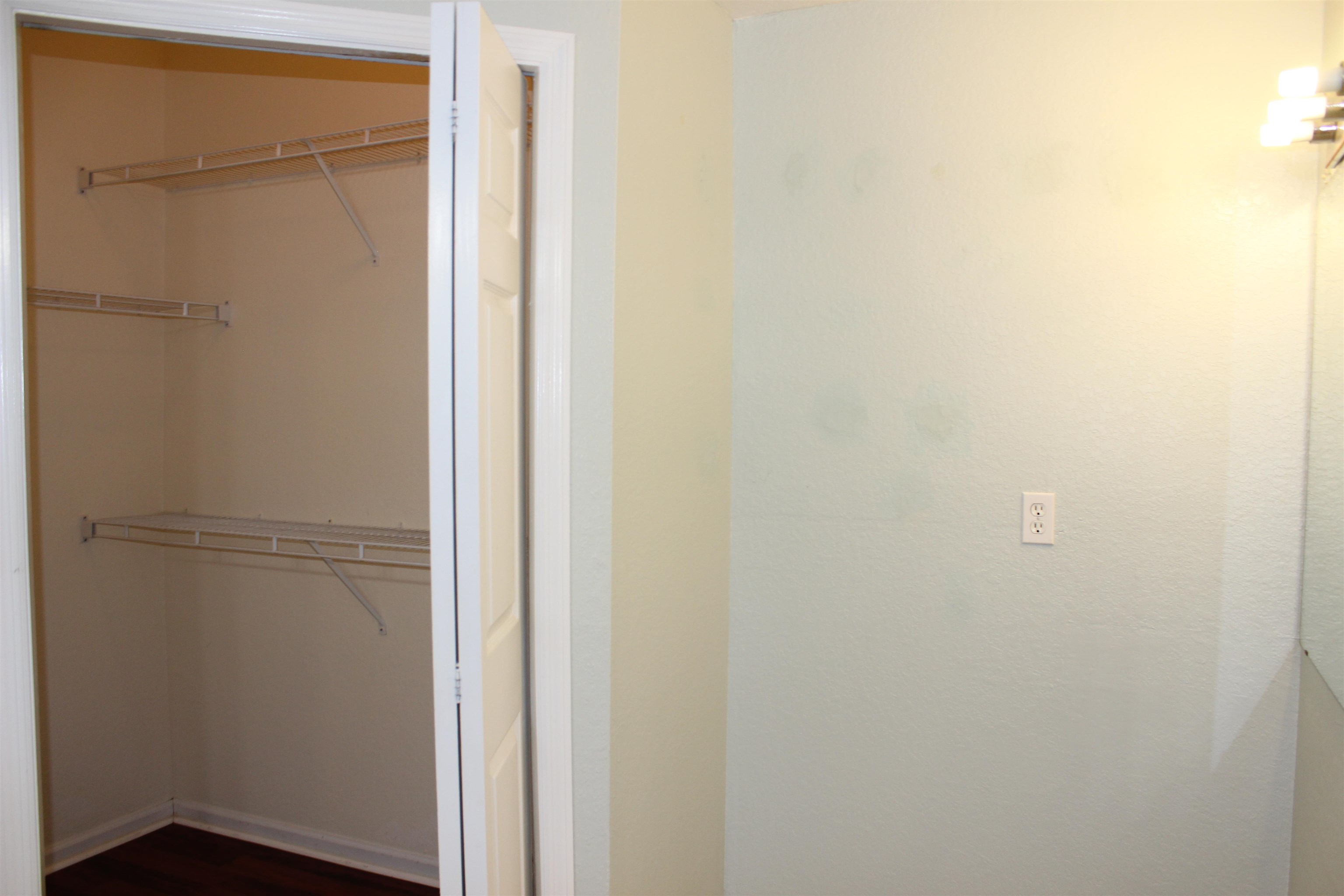 2801 Chancellorsville Drive Unit: 1302