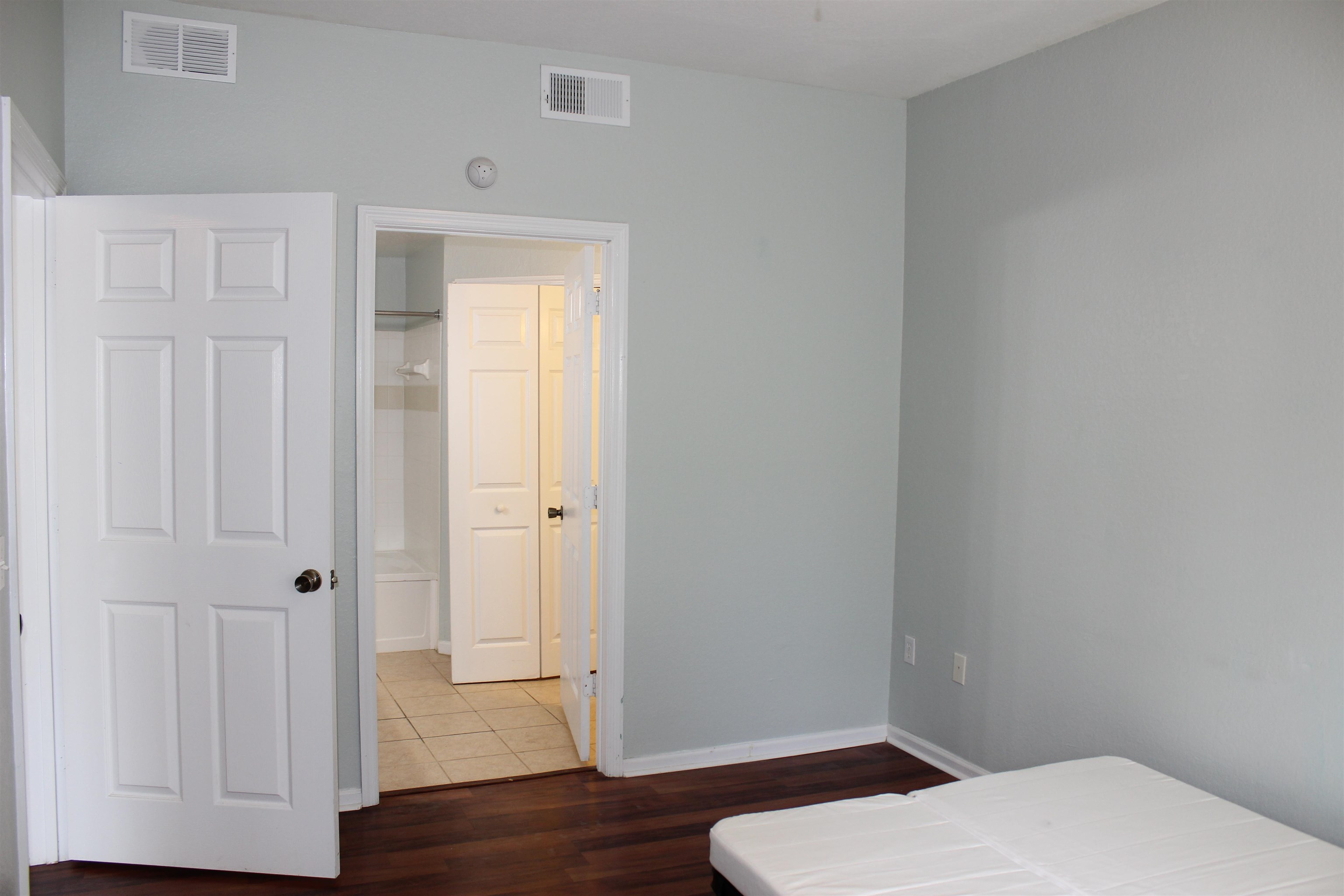 2801 Chancellorsville Drive Unit: 1302