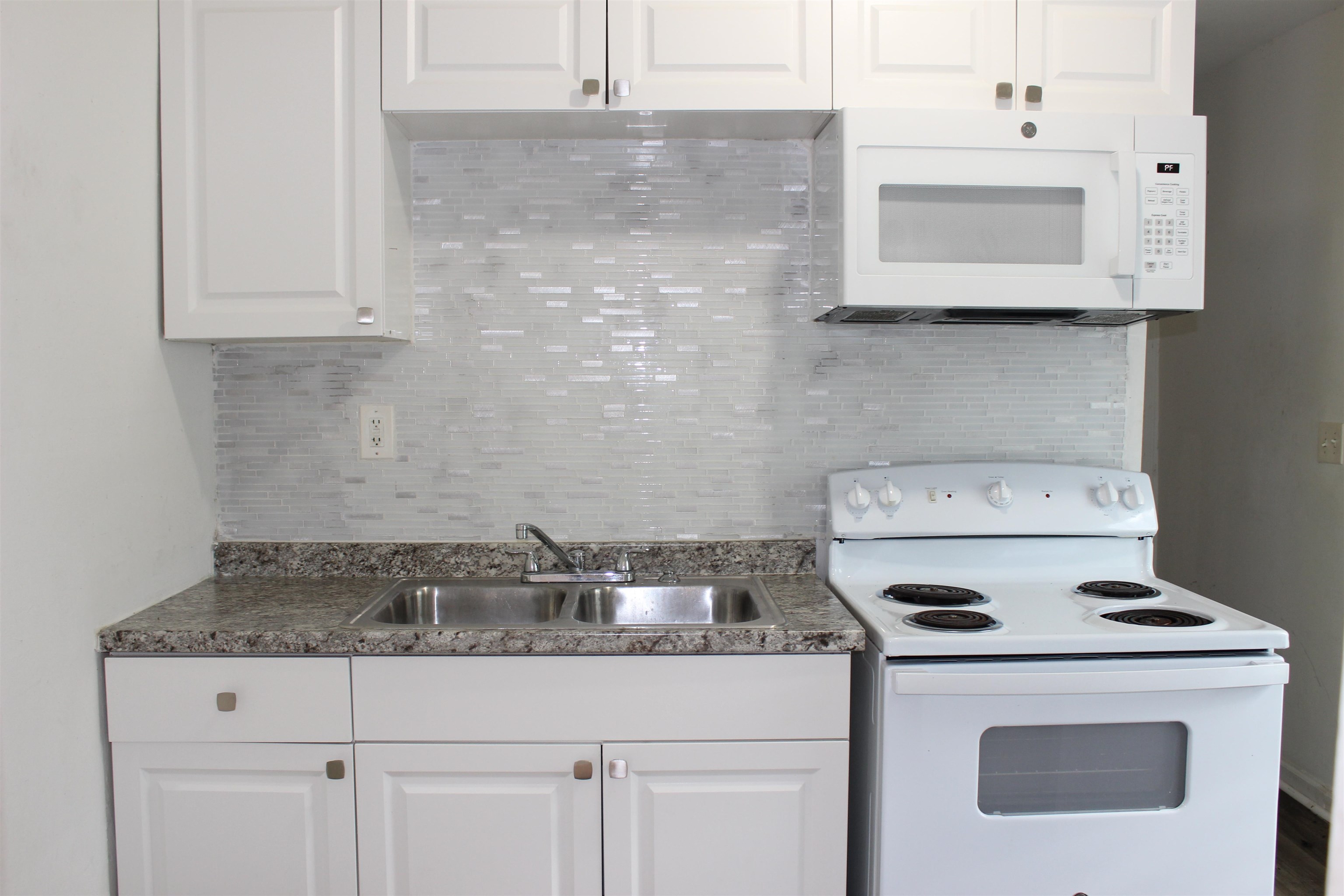 824 Golden Street Unit: A & B