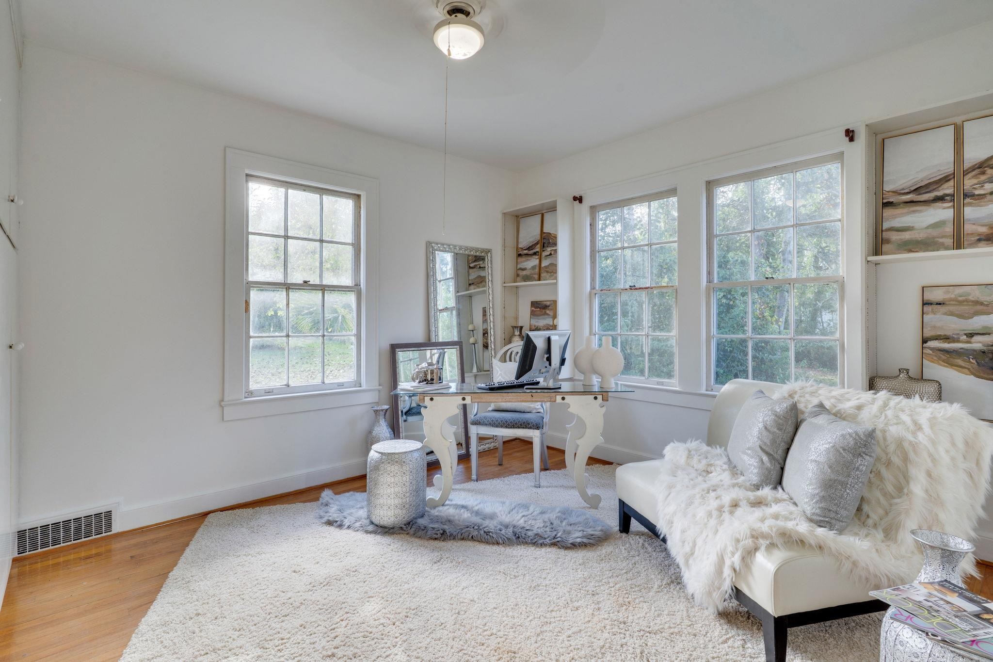 1614 S Meridian Street