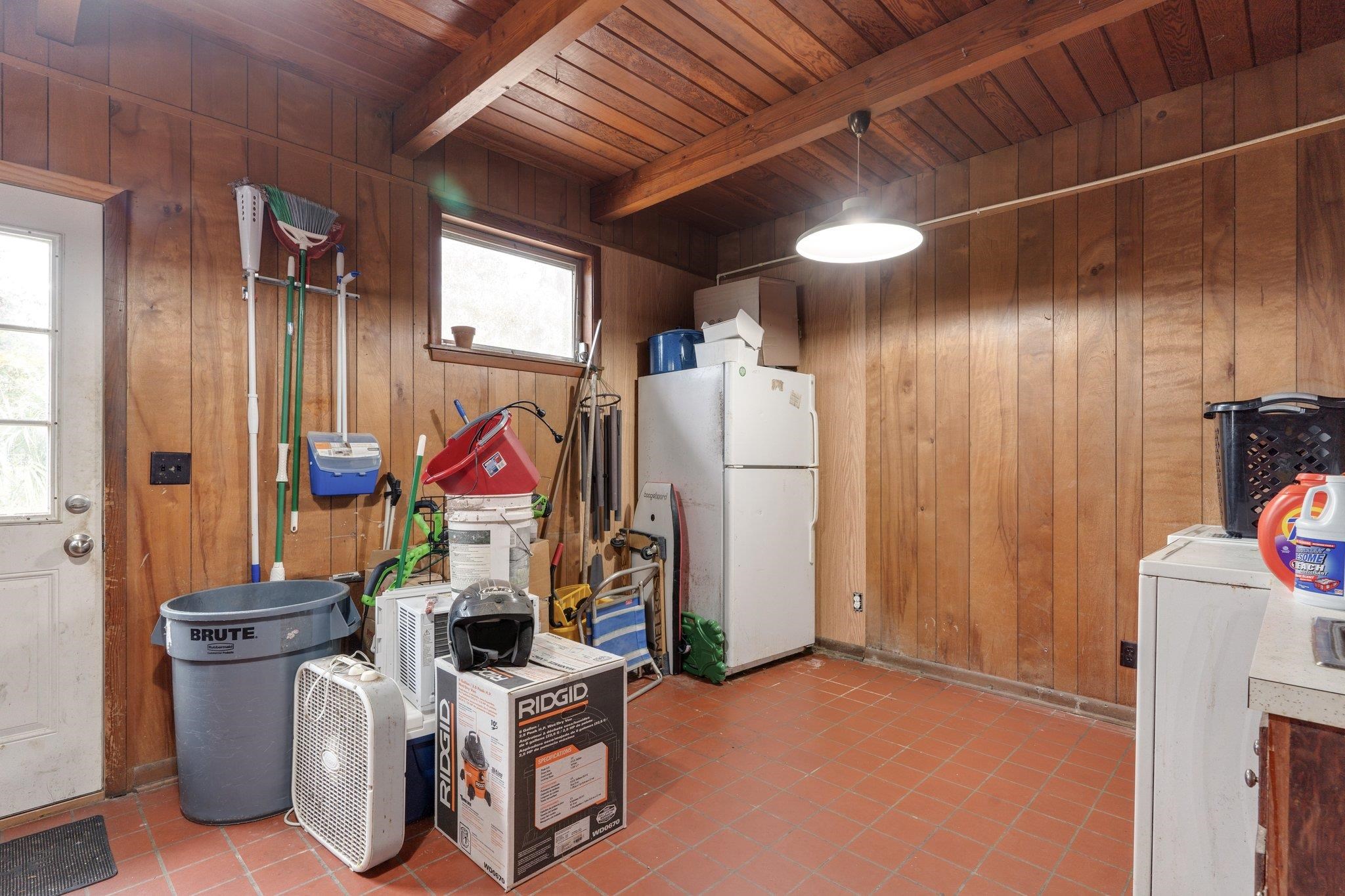 1614 S Meridian Street