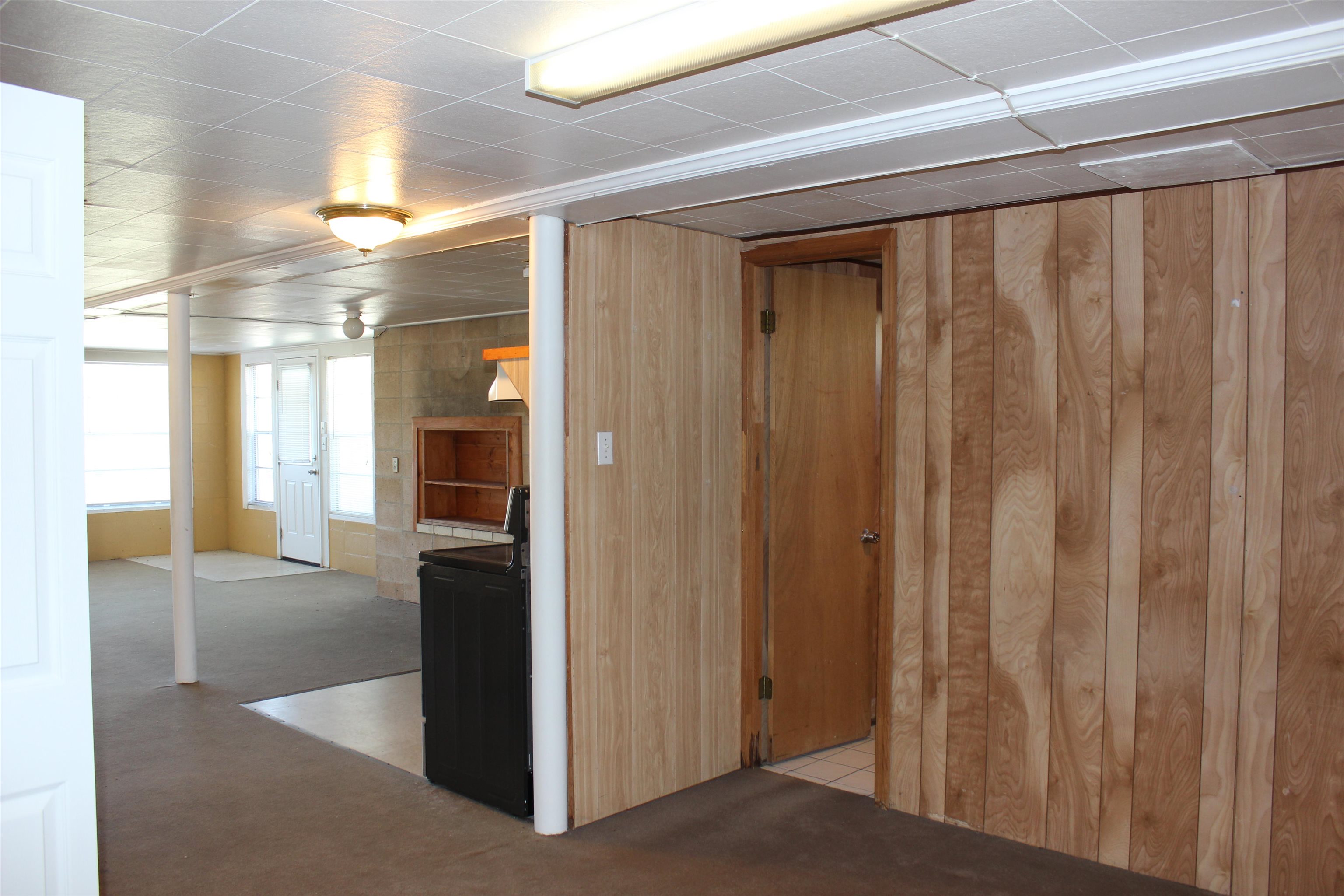 1614 S Meridian Street