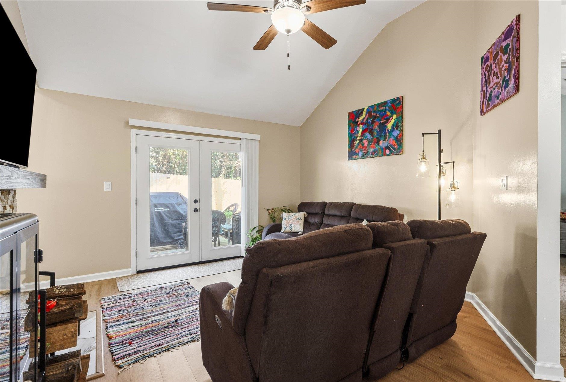 8789 Minnow Creek Drive