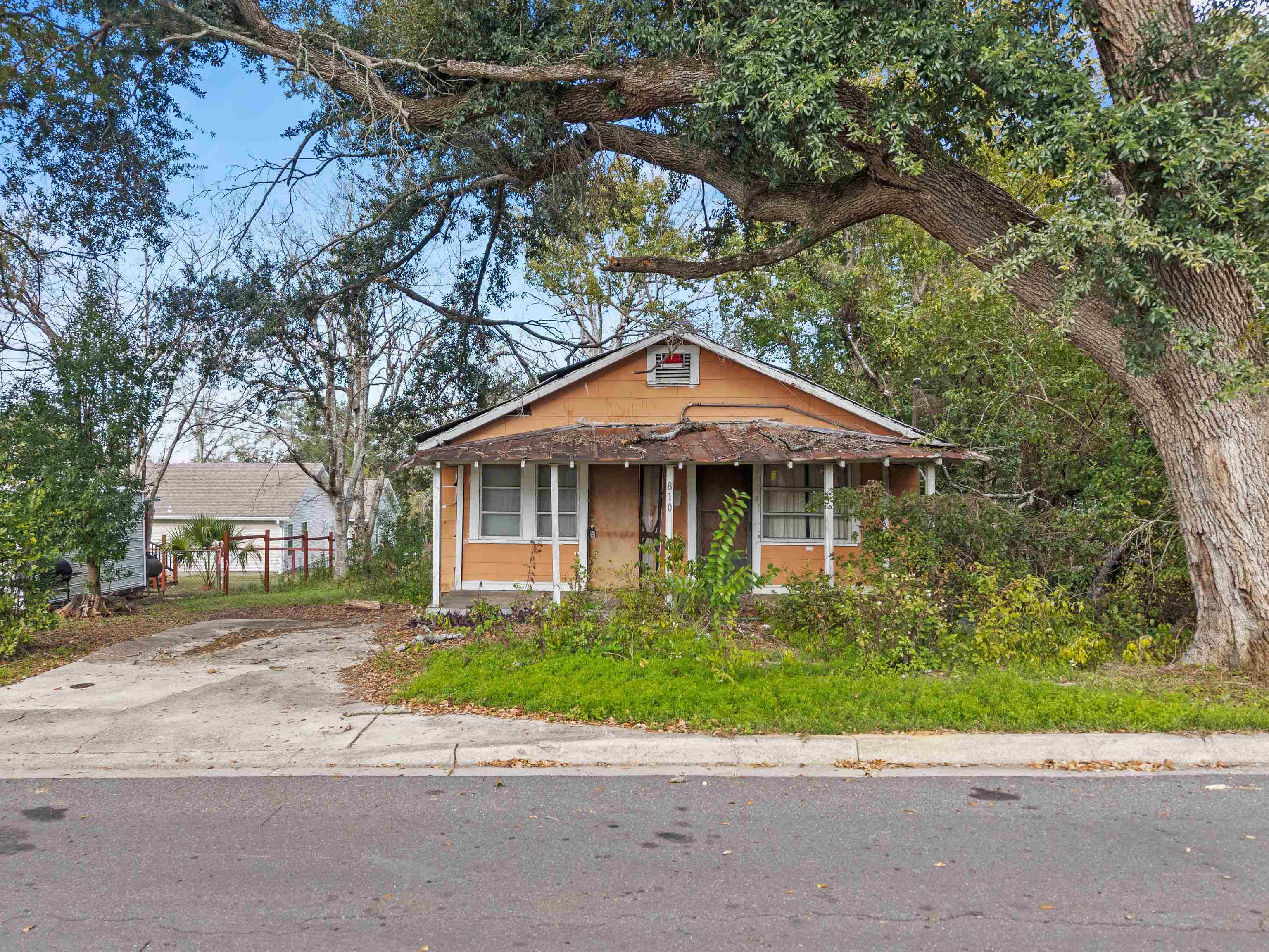 810 Taylor Street