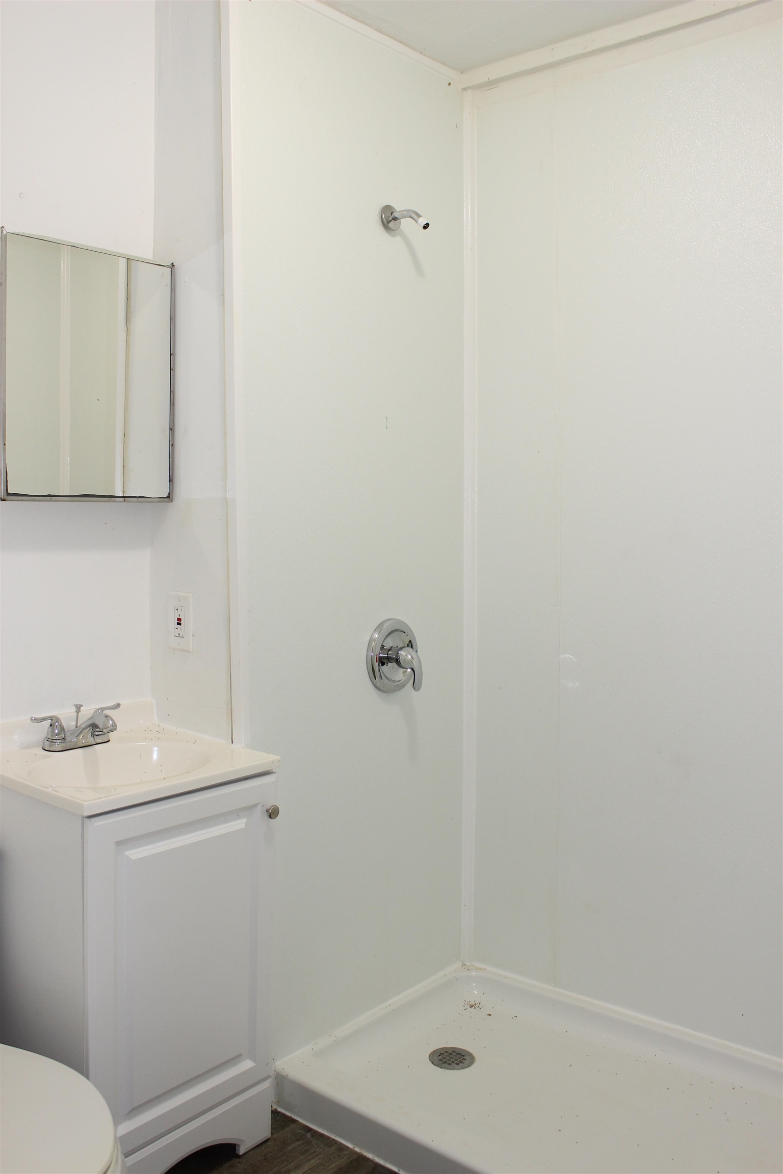 824 Golden Street Unit: A & B