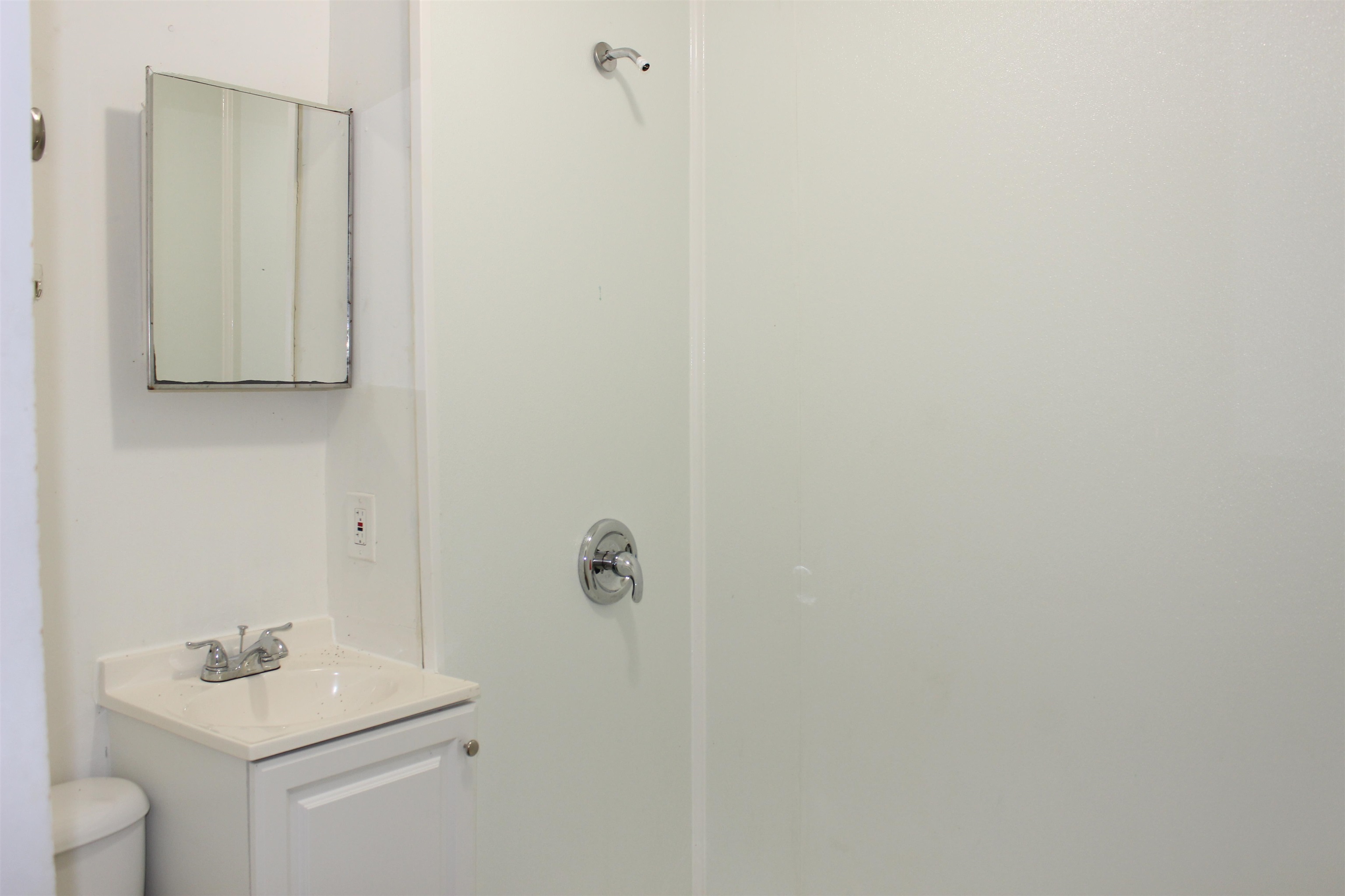 824 Golden Street Unit: A & B