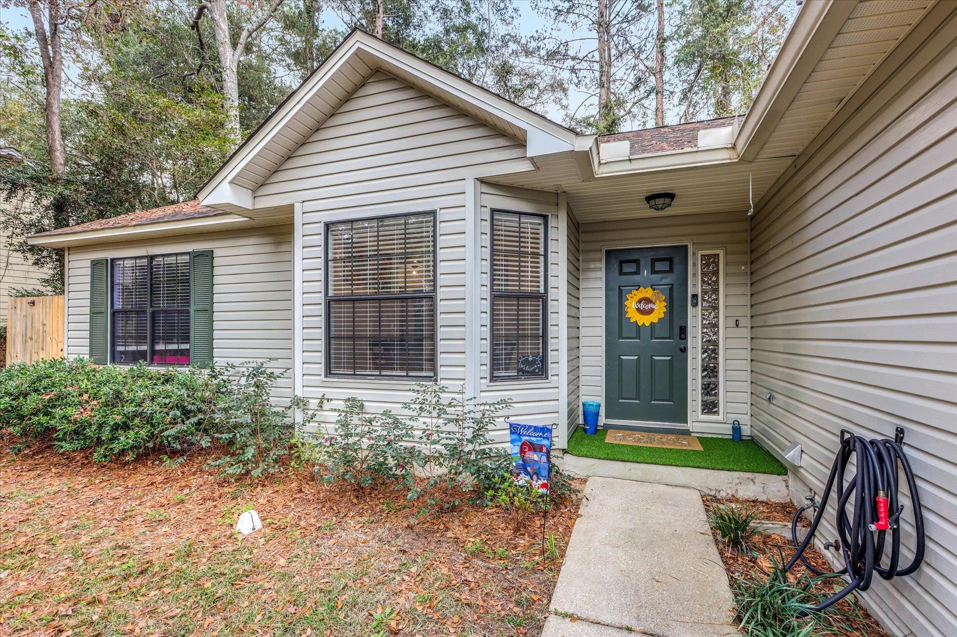 8789 Minnow Creek Drive