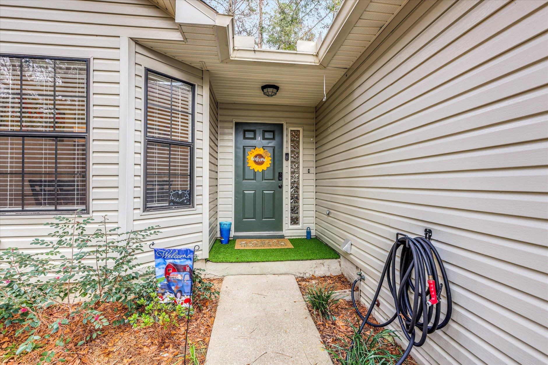 8789 Minnow Creek Drive