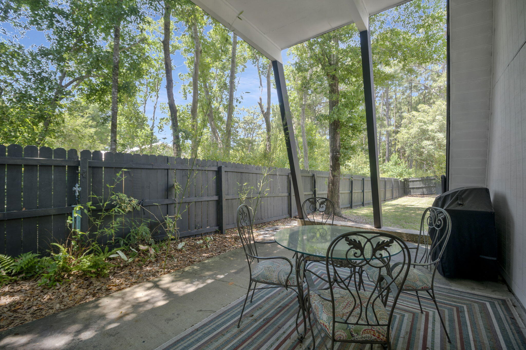 2121 Mar Mar Lane