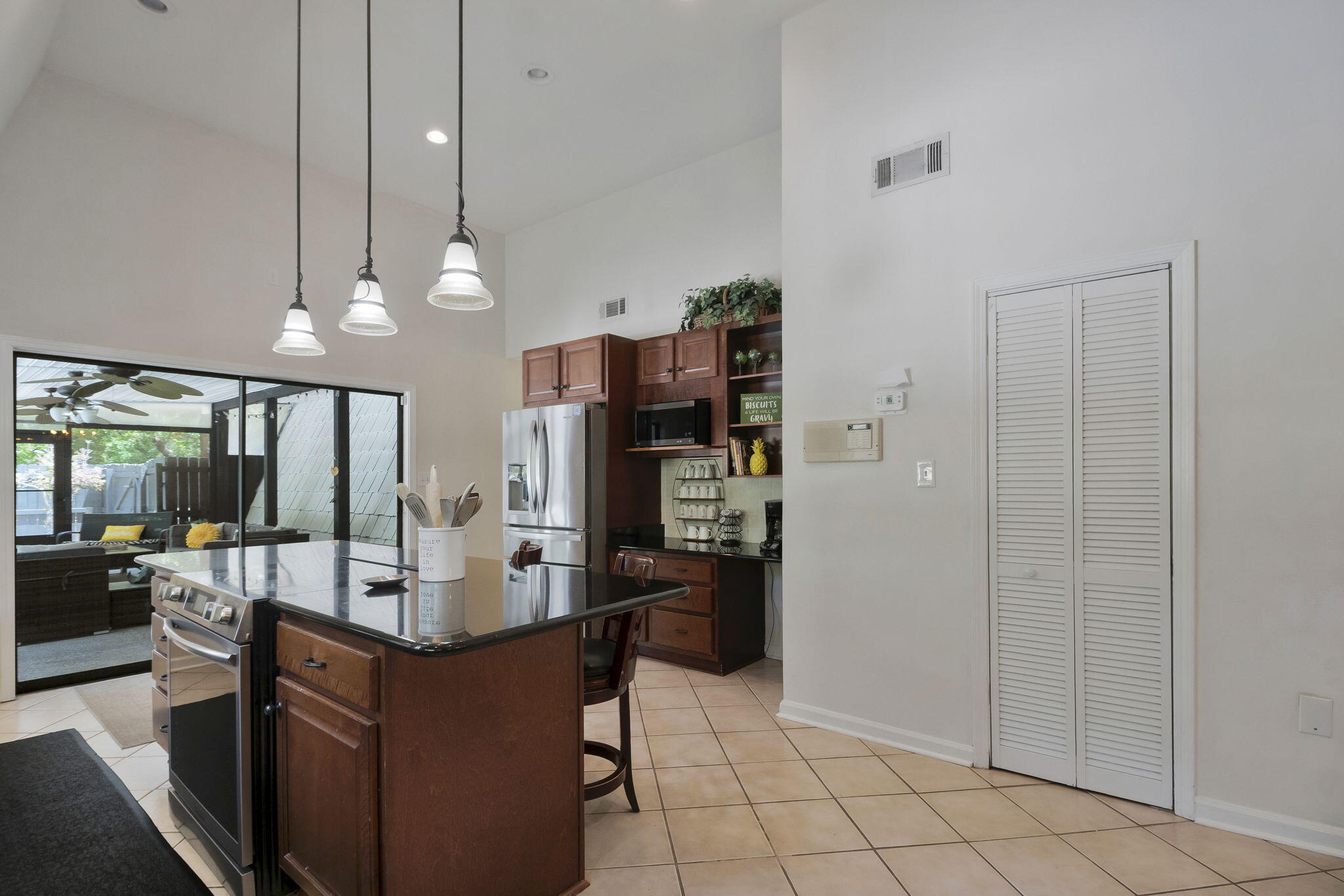 2121 Mar Mar Lane