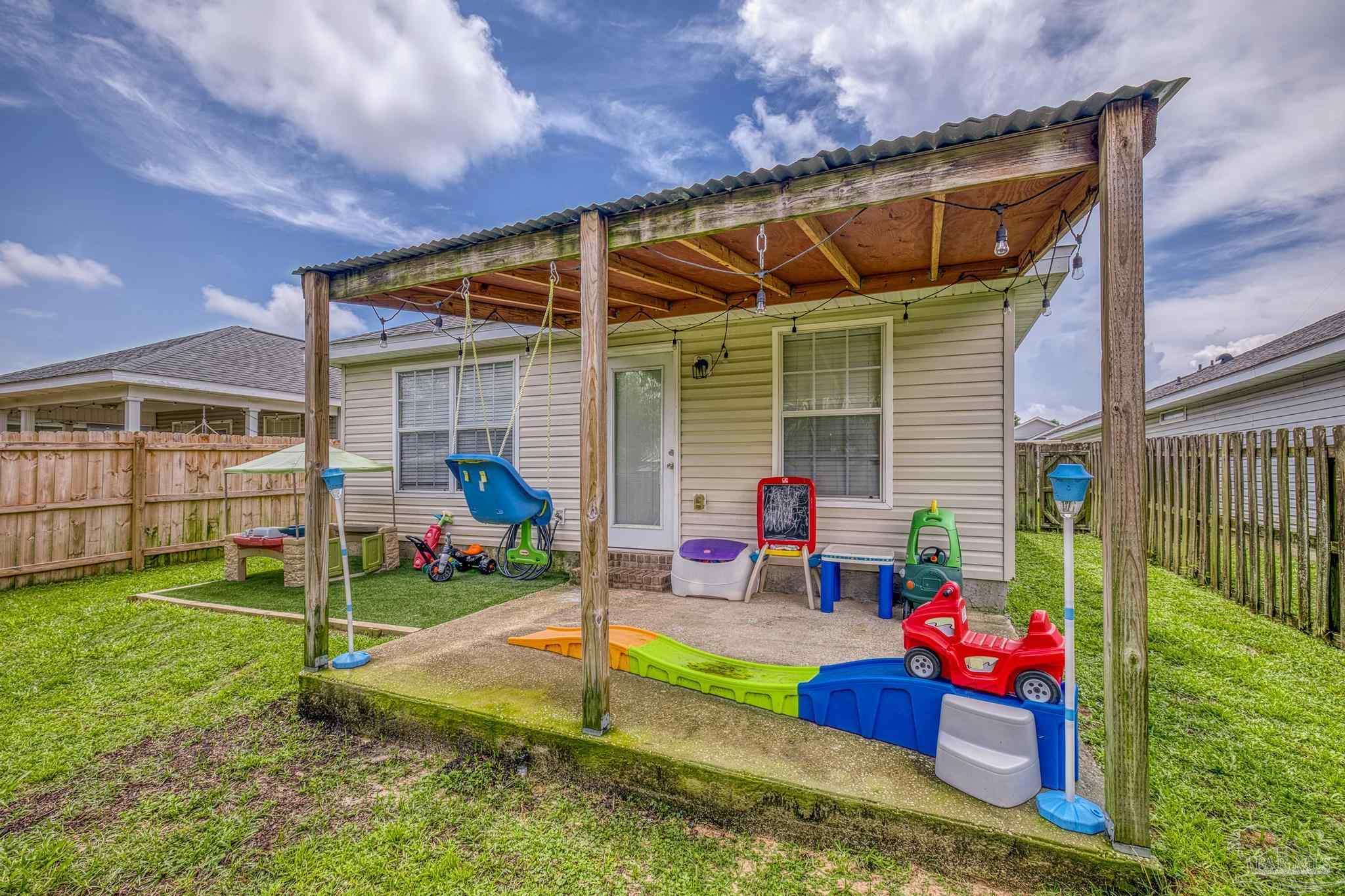 5576 Shadow Shore Pl