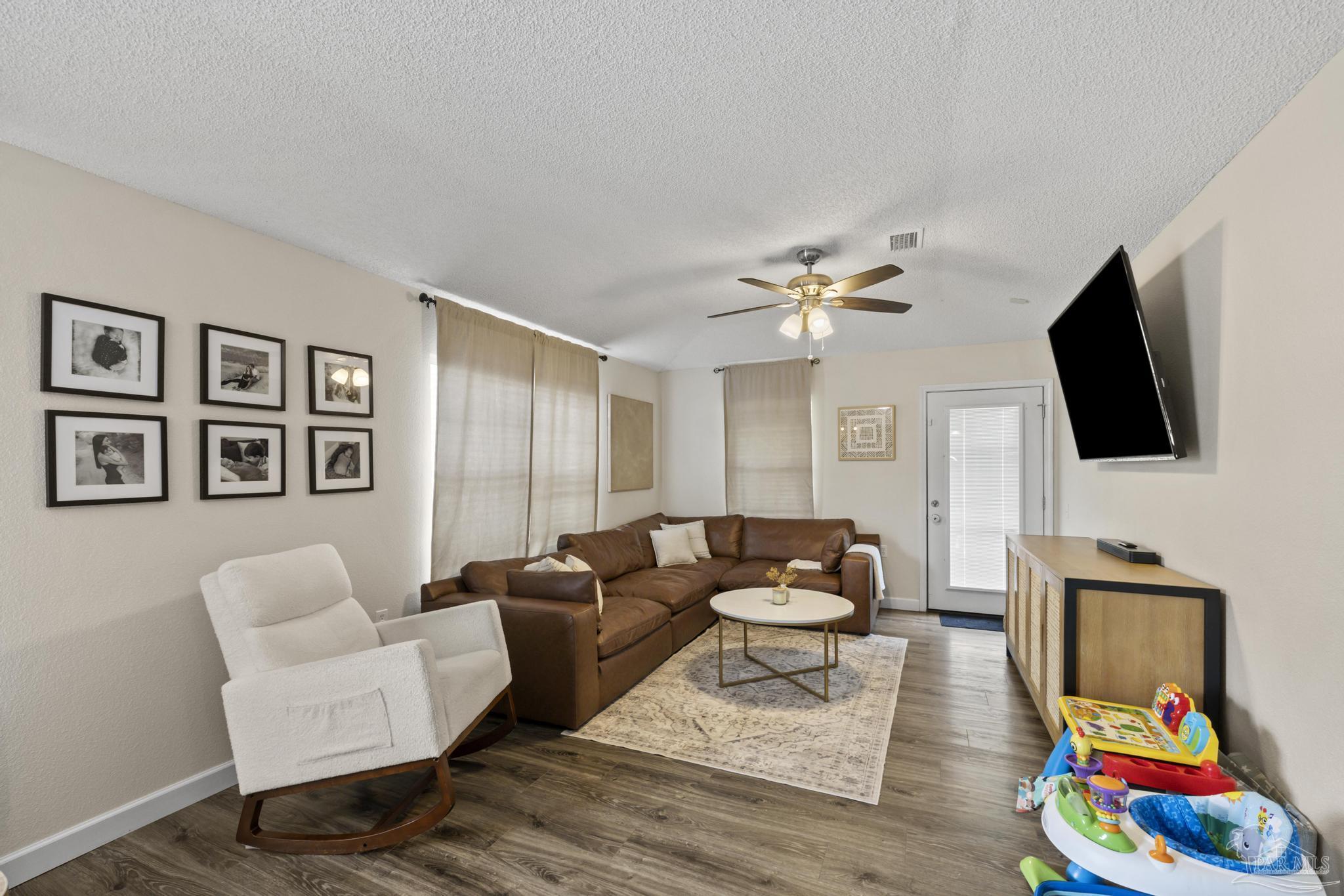 5576 Shadow Shore Pl