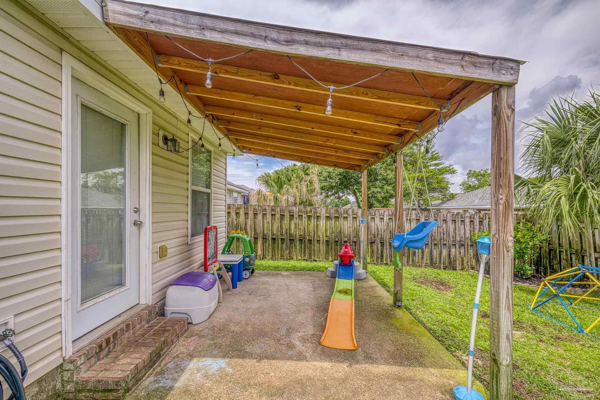 5576 Shadow Shore Pl