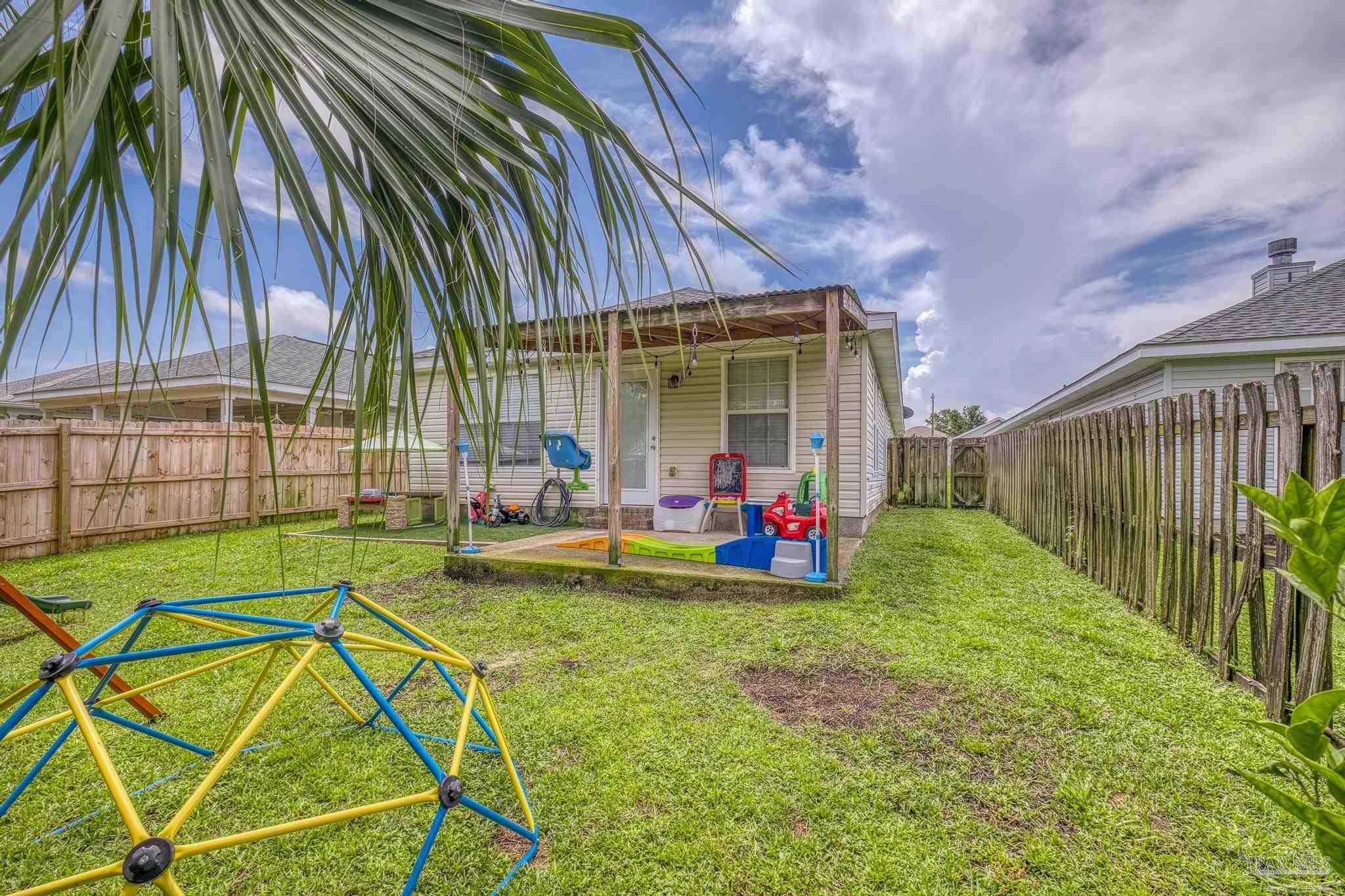 5576 Shadow Shore Pl